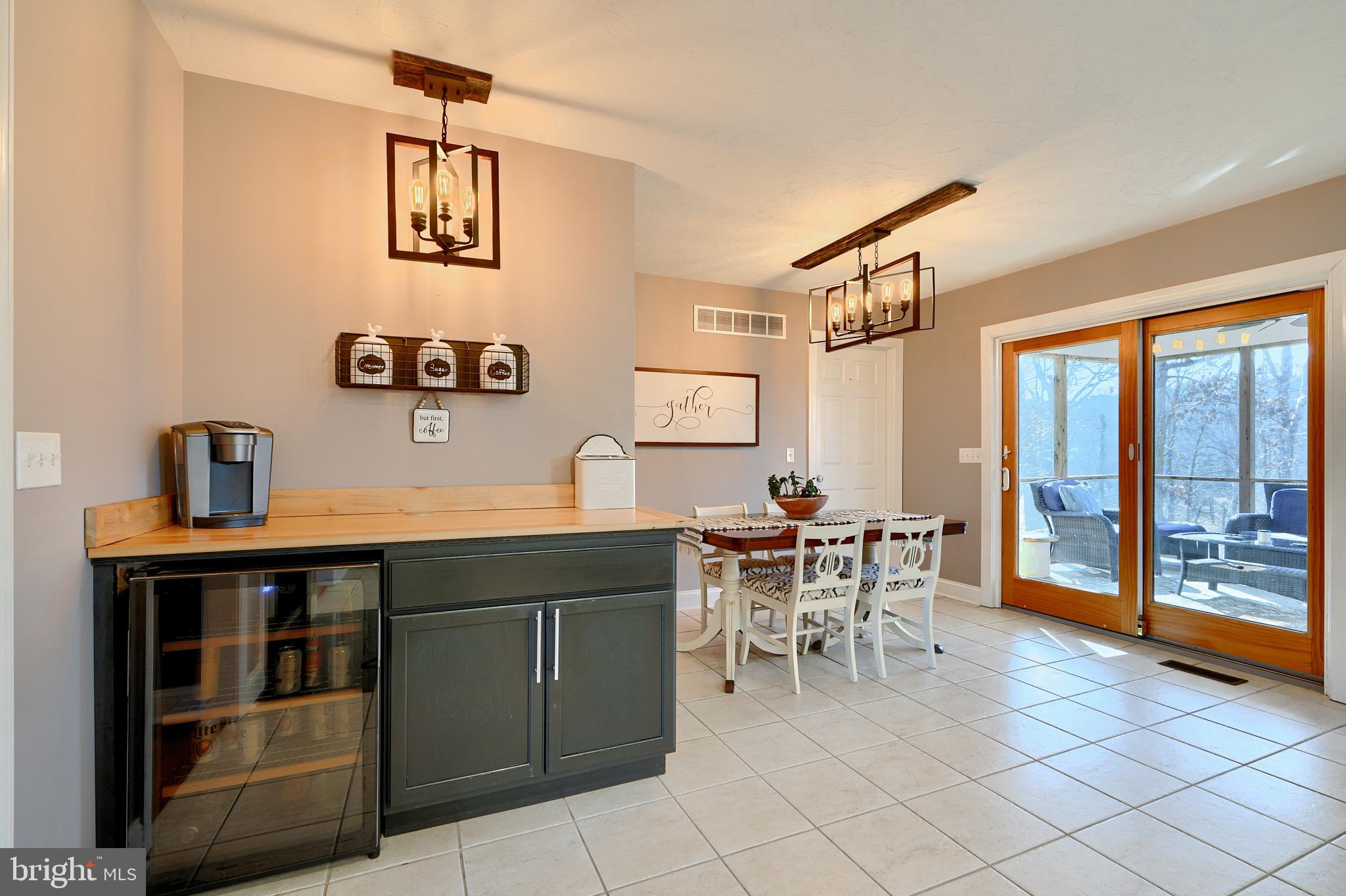 HIGH ROCK - Residential