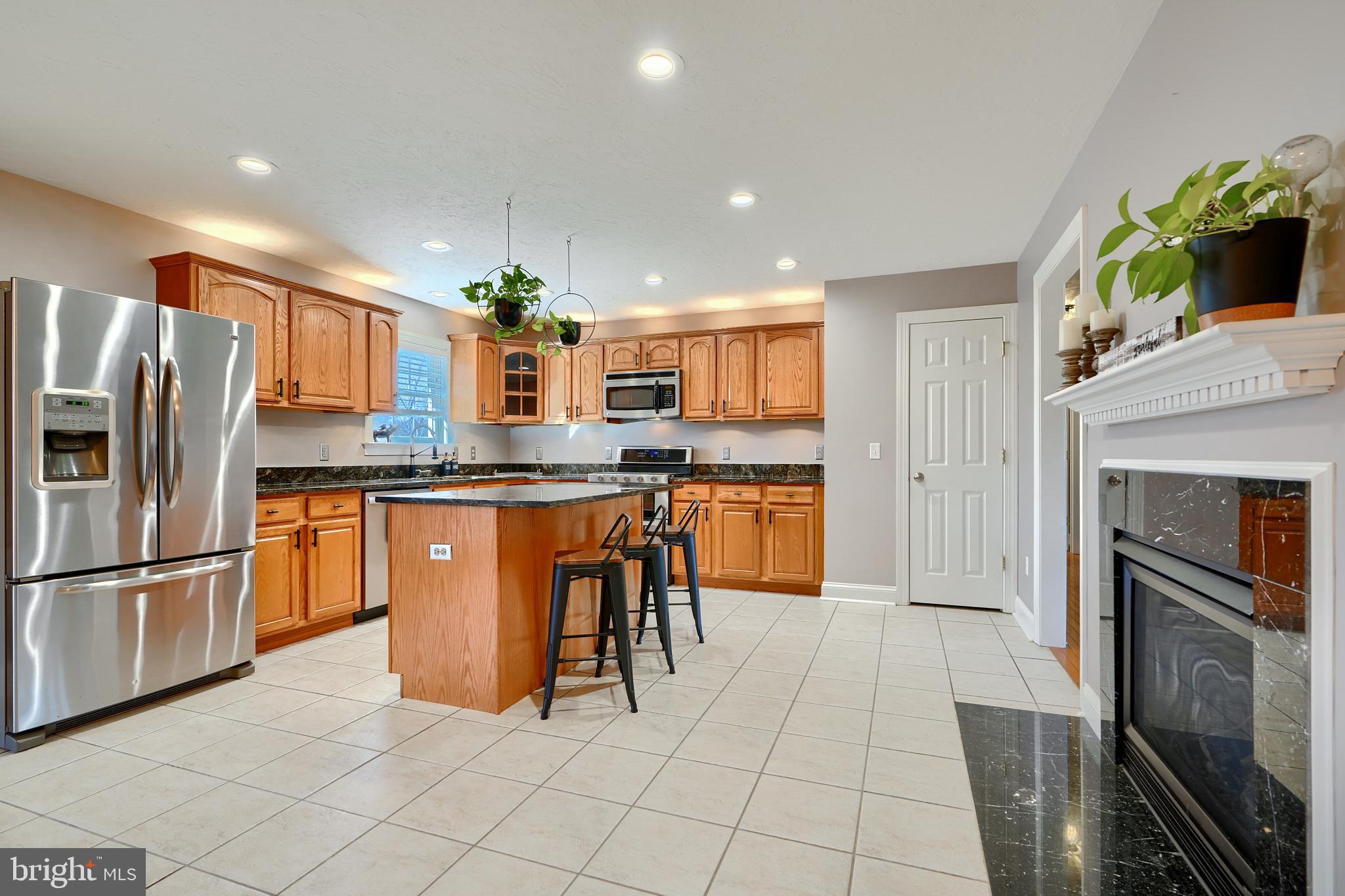 HIGH ROCK - Residential