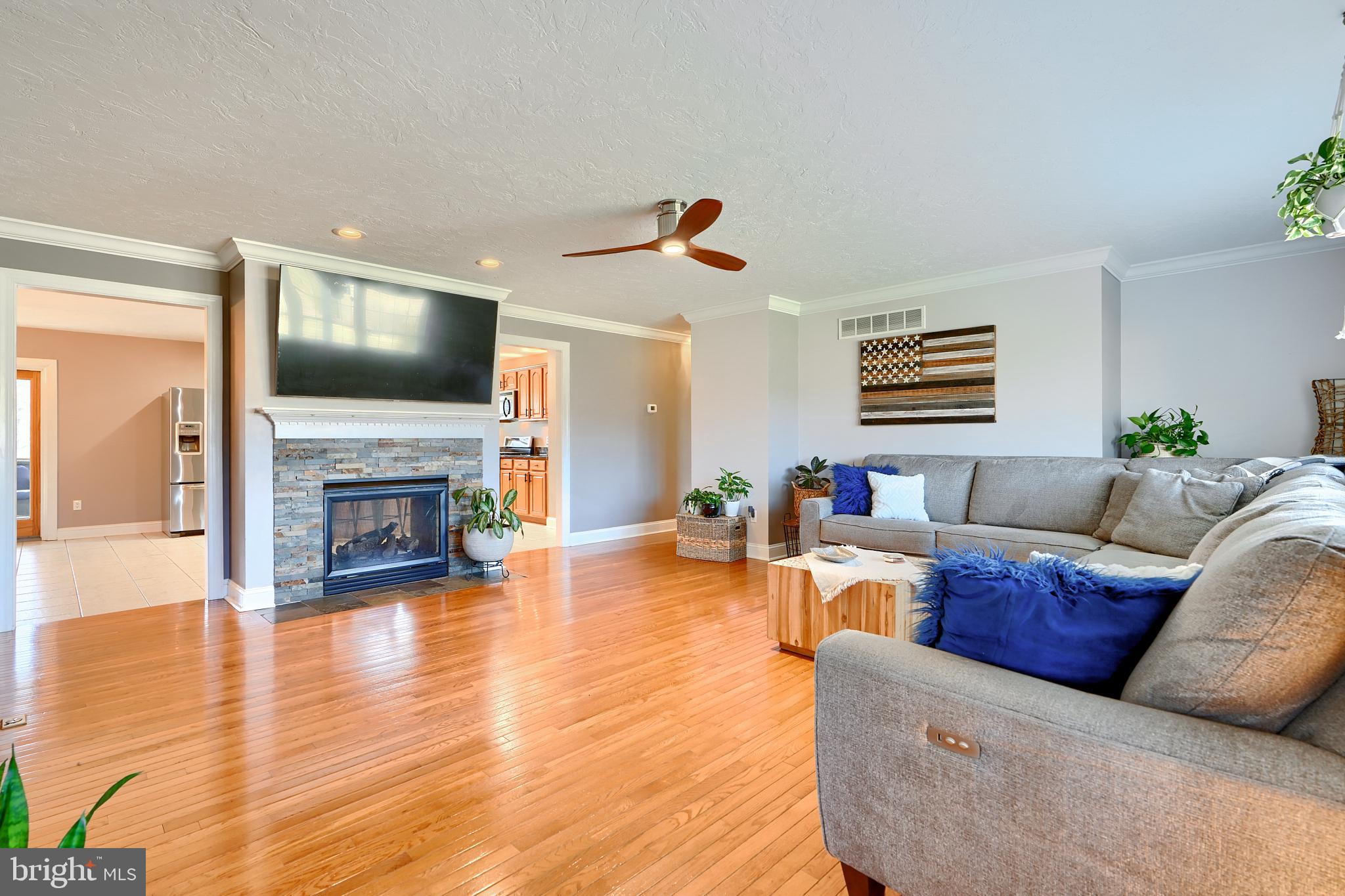 HIGH ROCK - Residential