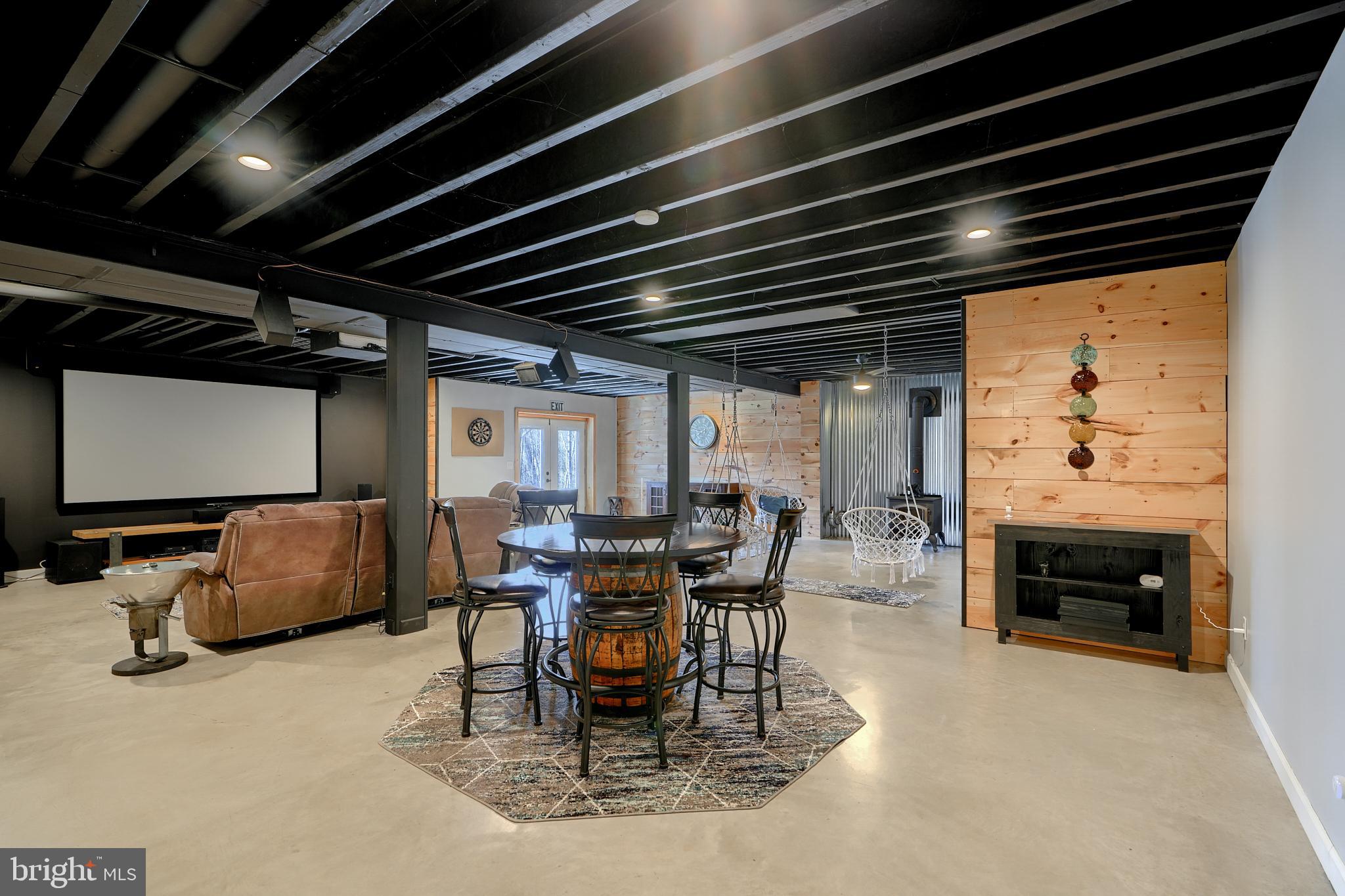 HIGH ROCK - Residential