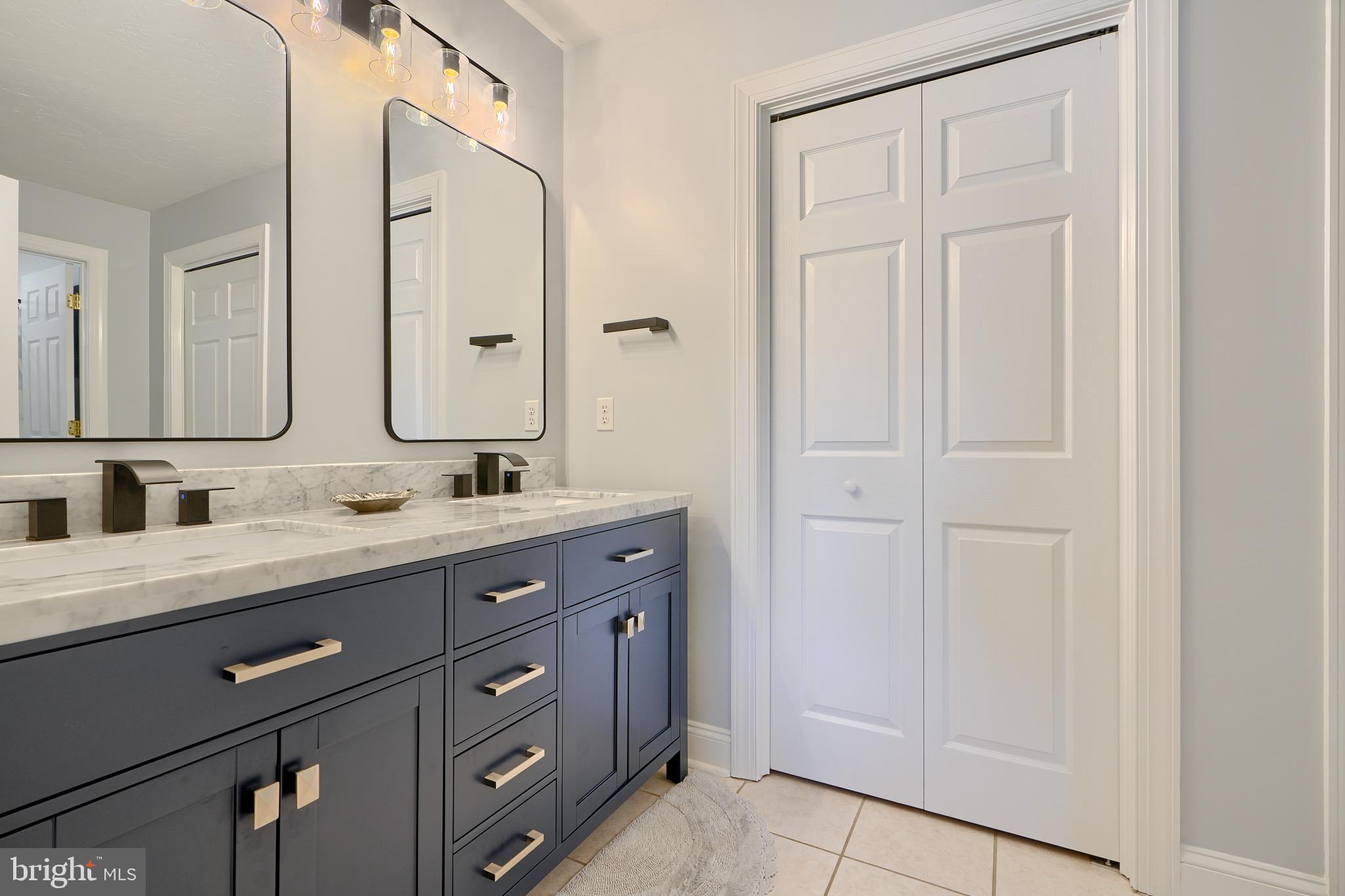 HIGH ROCK - Residential