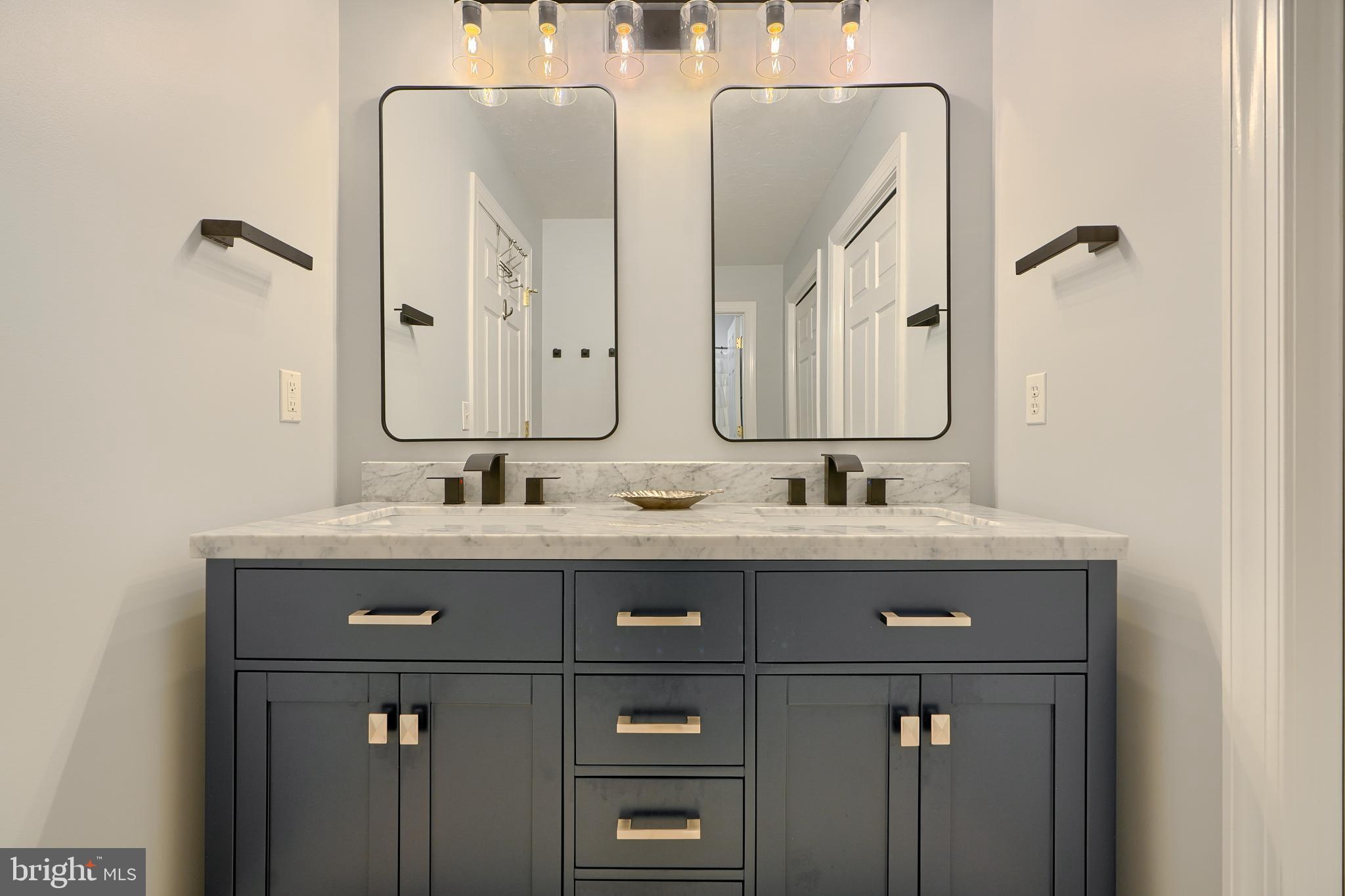 HIGH ROCK - Residential