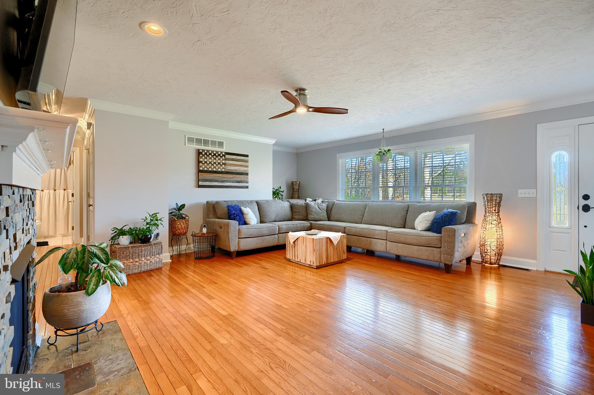 HIGH ROCK - Residential