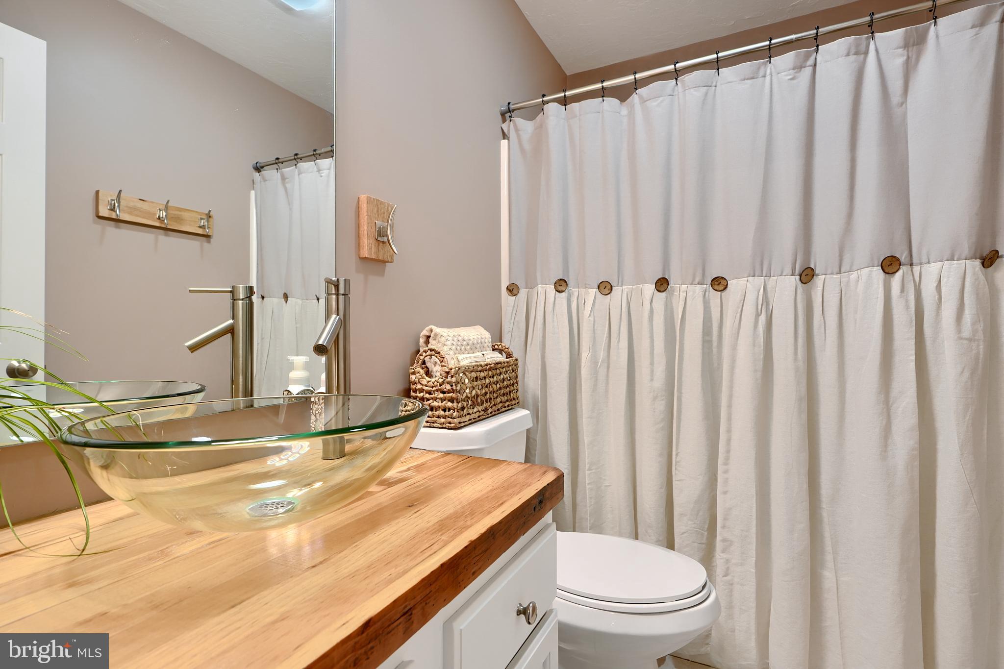 HIGH ROCK - Residential