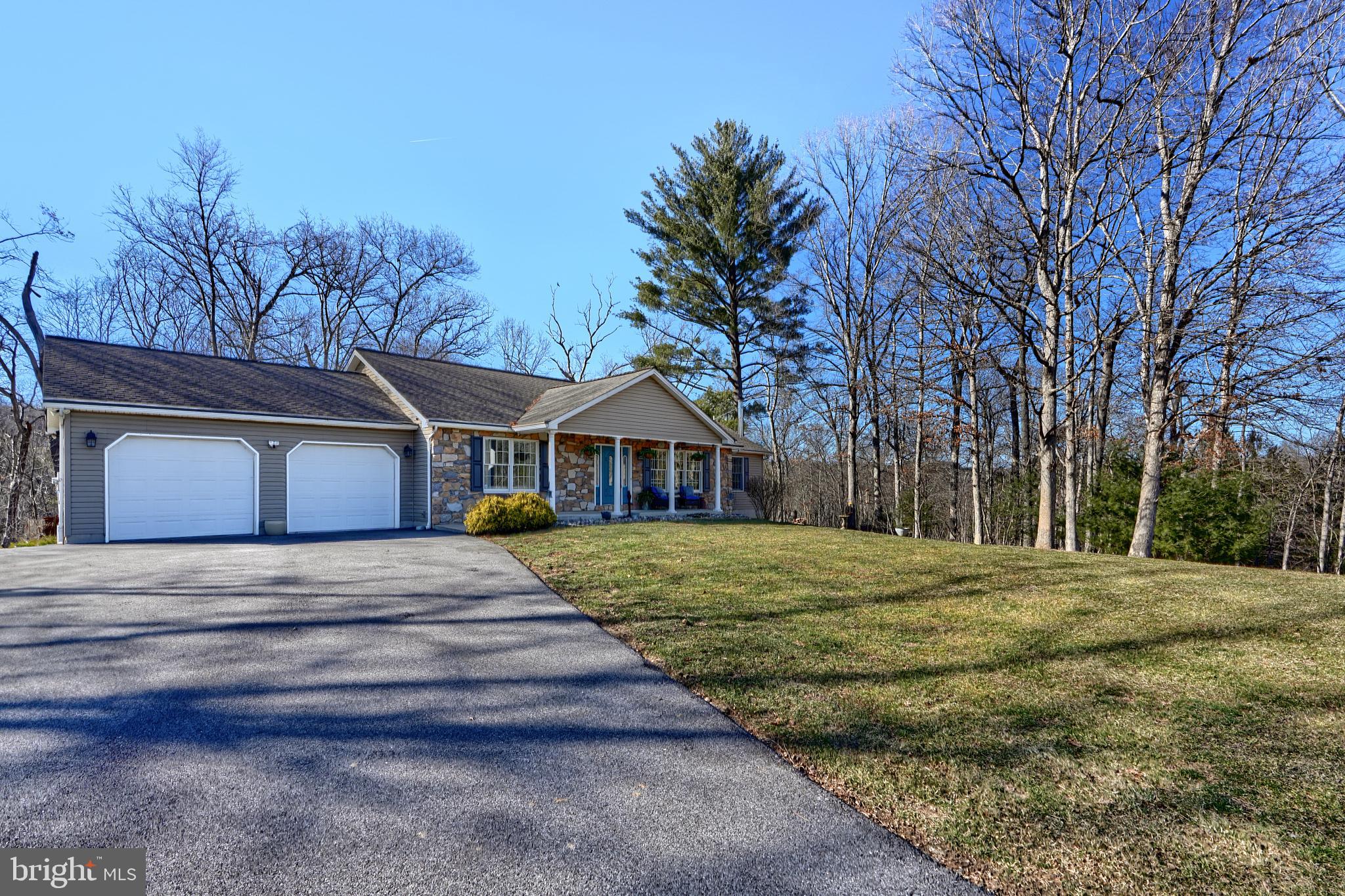 HIGH ROCK - Residential