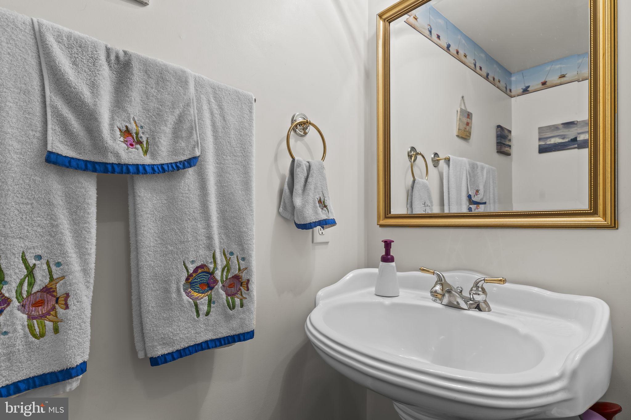 HUNTING QUARTERS - Residential