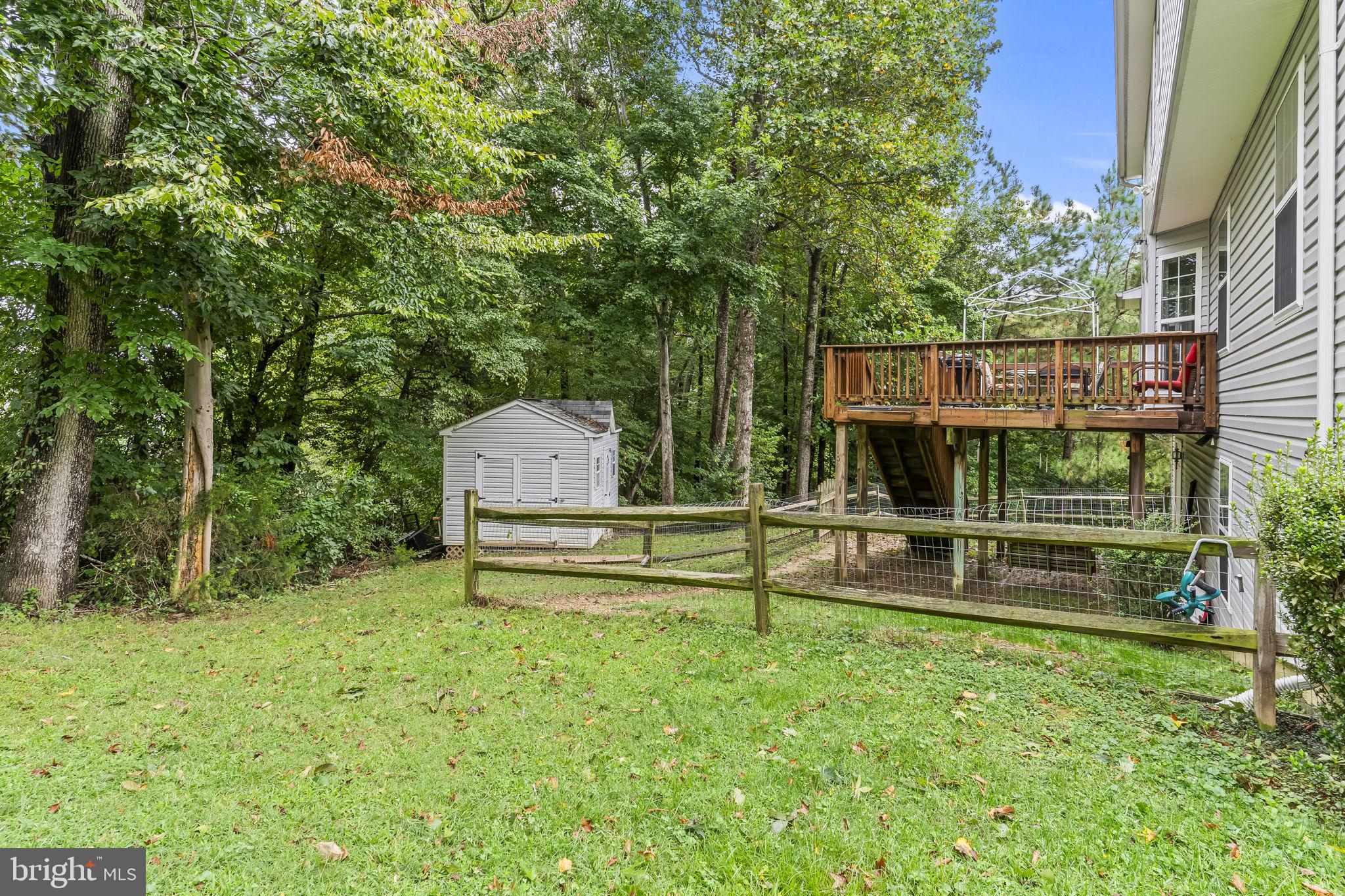 HUNTING QUARTERS - Residential