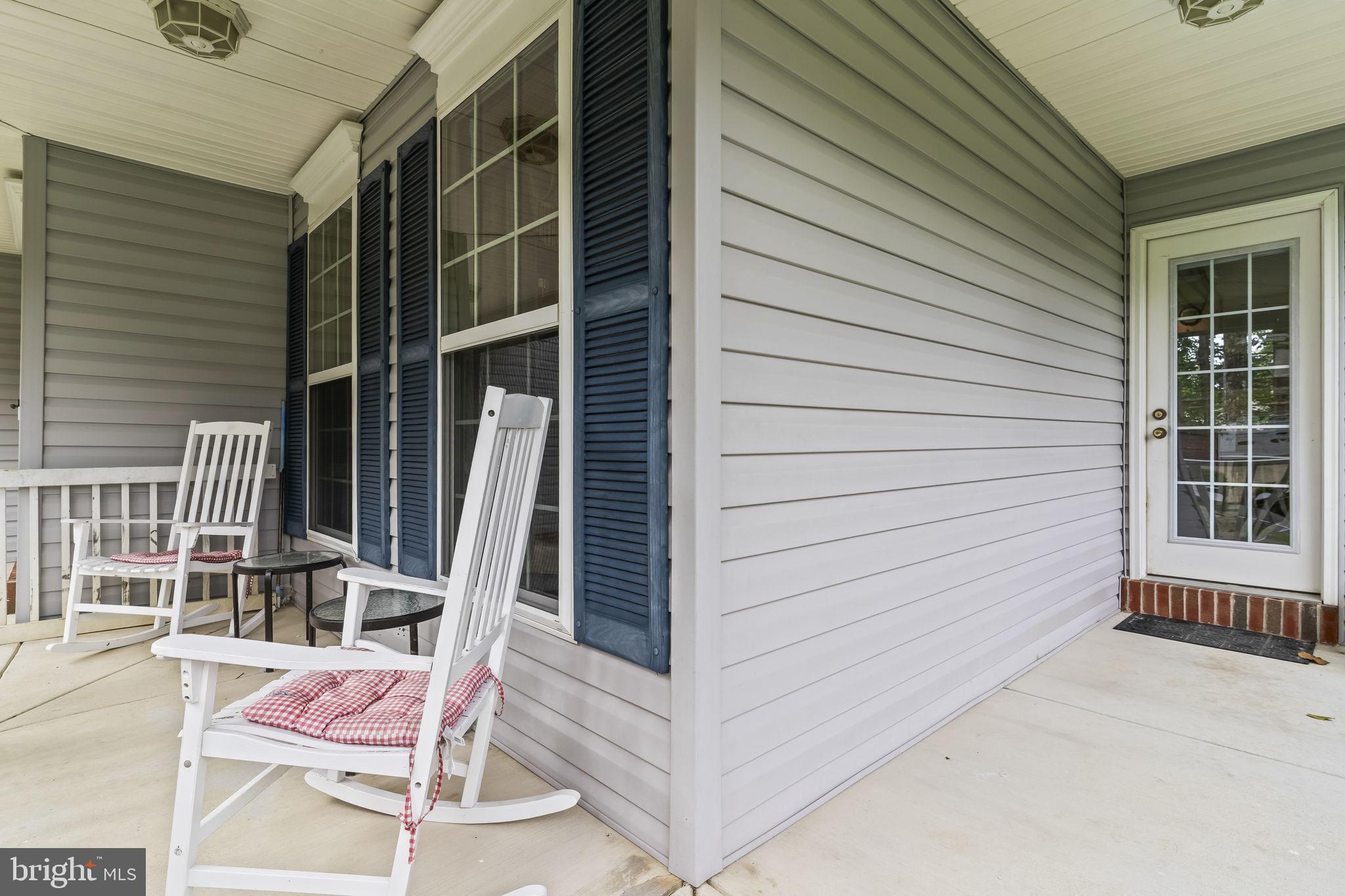 HUNTING QUARTERS - Residential