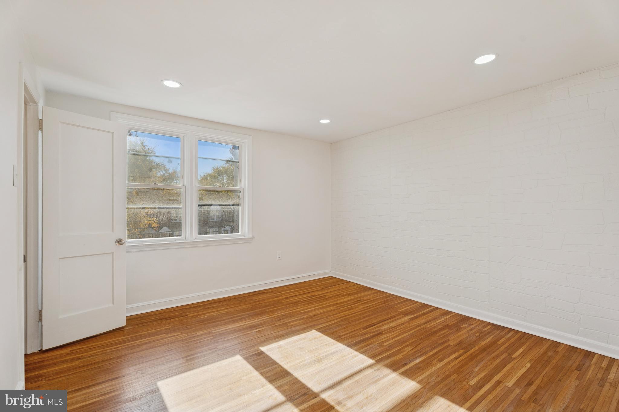 DREXEL HILL - Residential