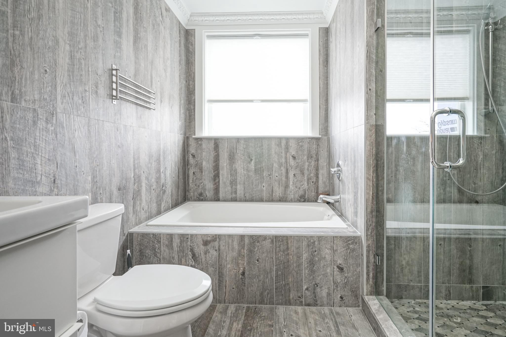 POINT BREEZE - Residential