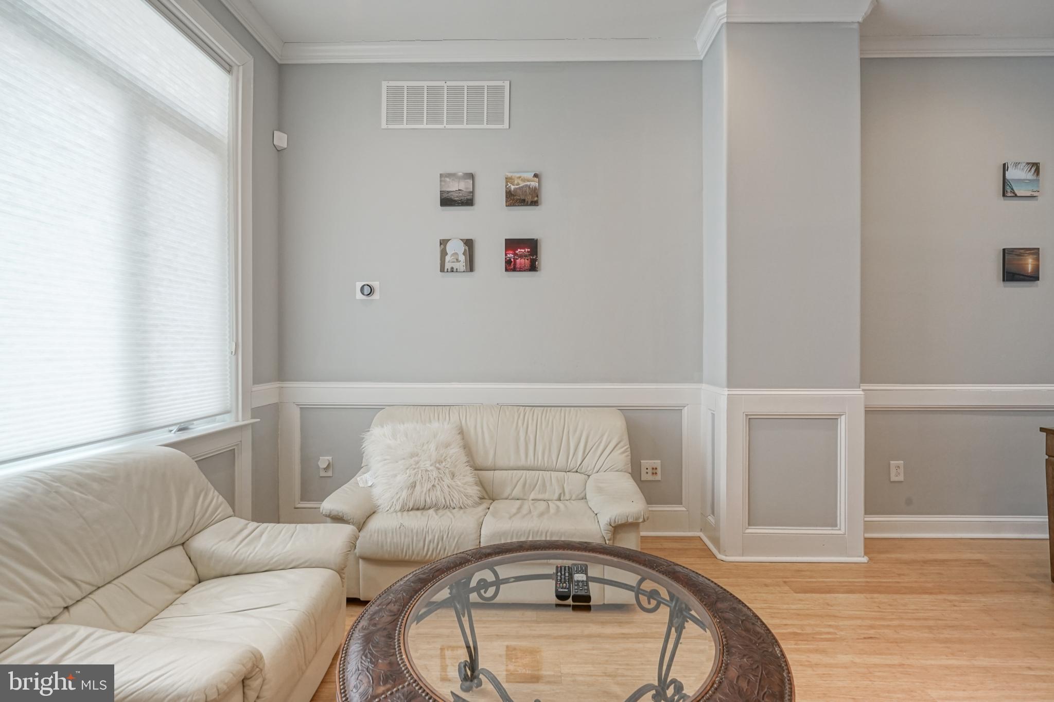 POINT BREEZE - Residential