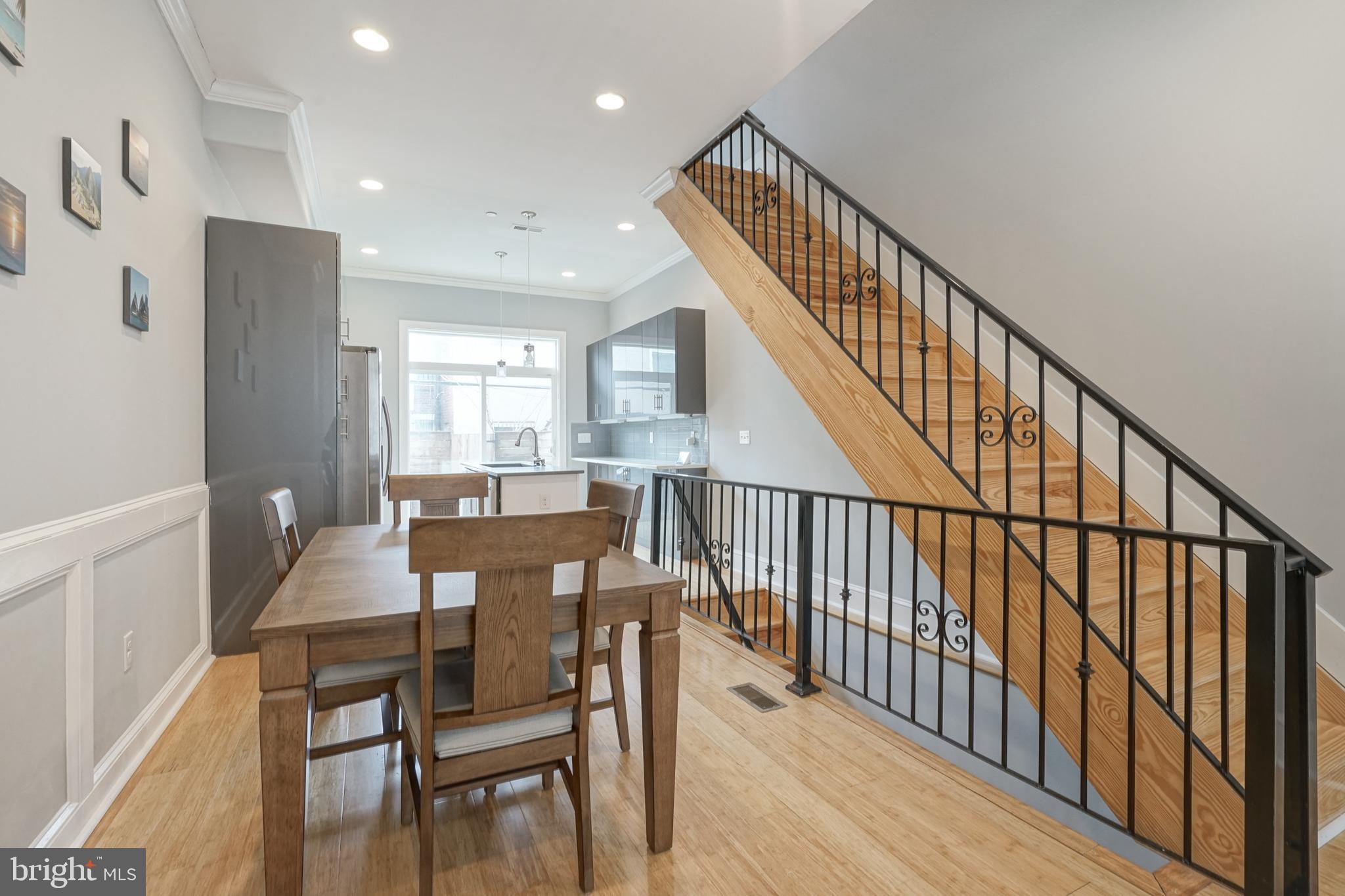 POINT BREEZE - Residential