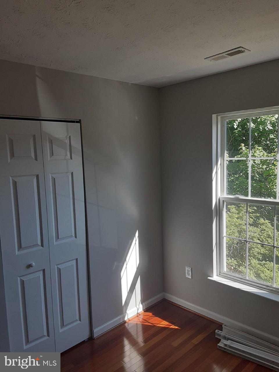 OWINGS MILLS - Residential