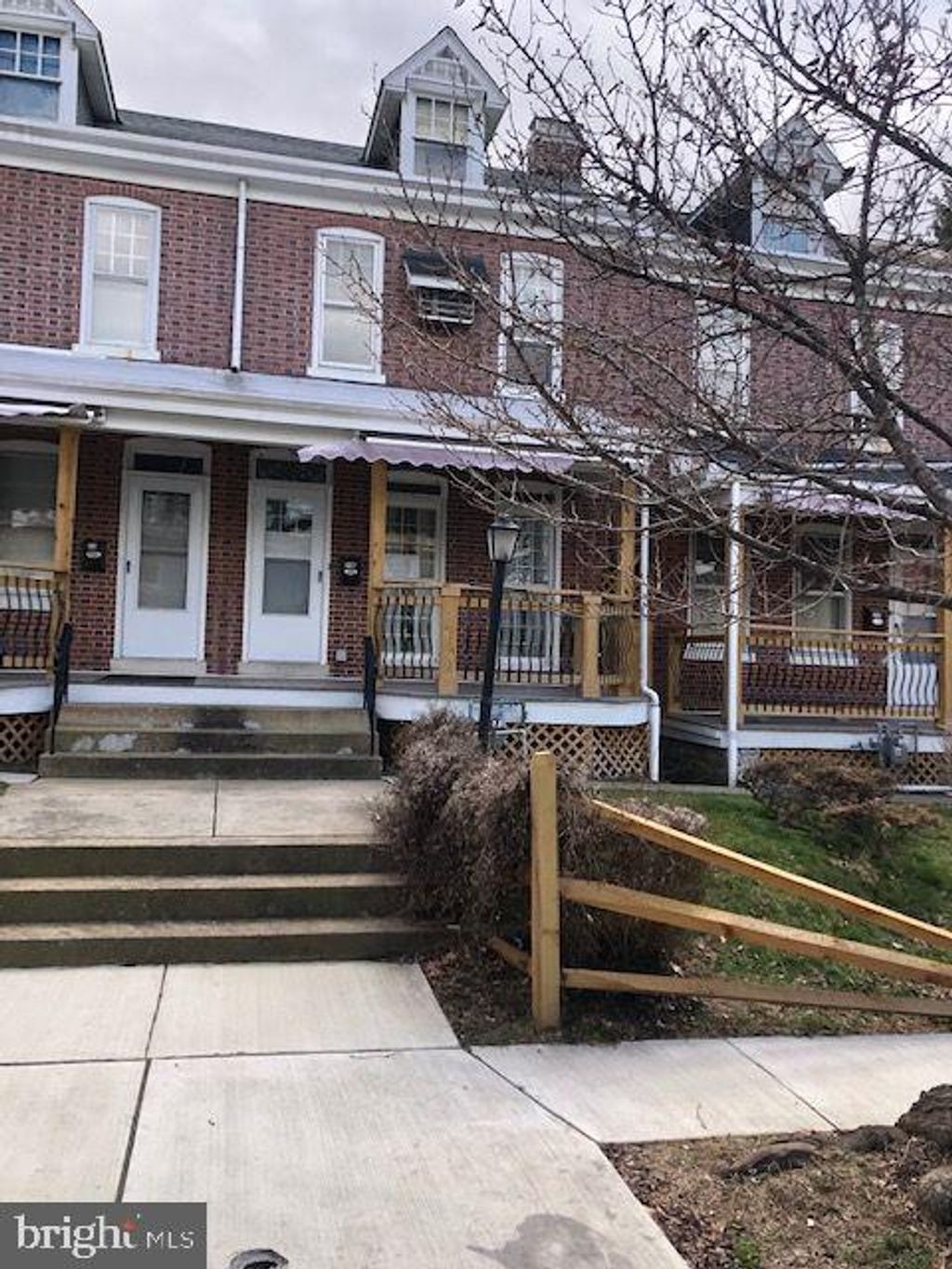 Photo of 716 E END AVE, LANCASTER, PA 17602 (MLS # PALA2031704)