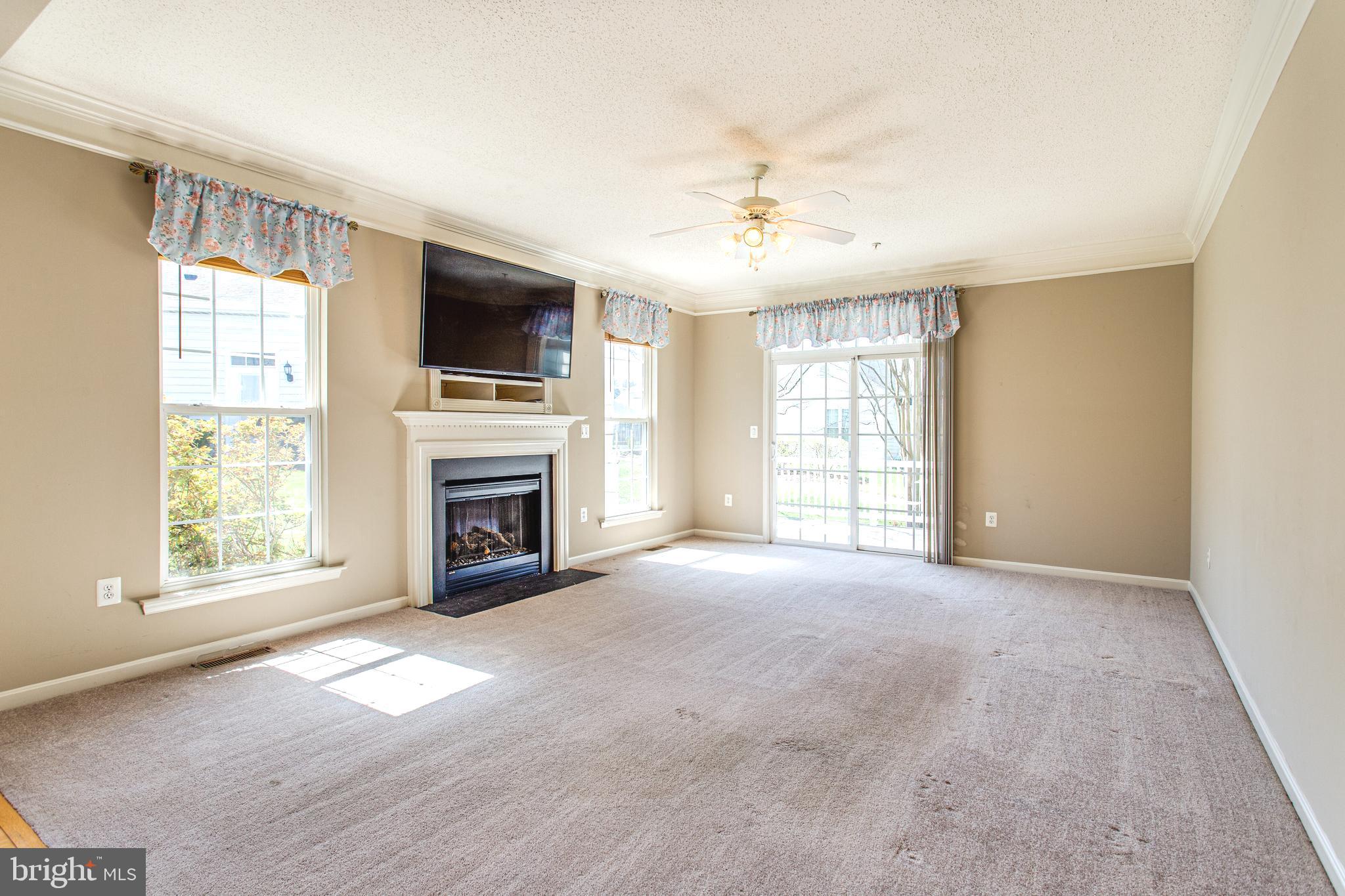 HAWTHORNE GREENE - Residential