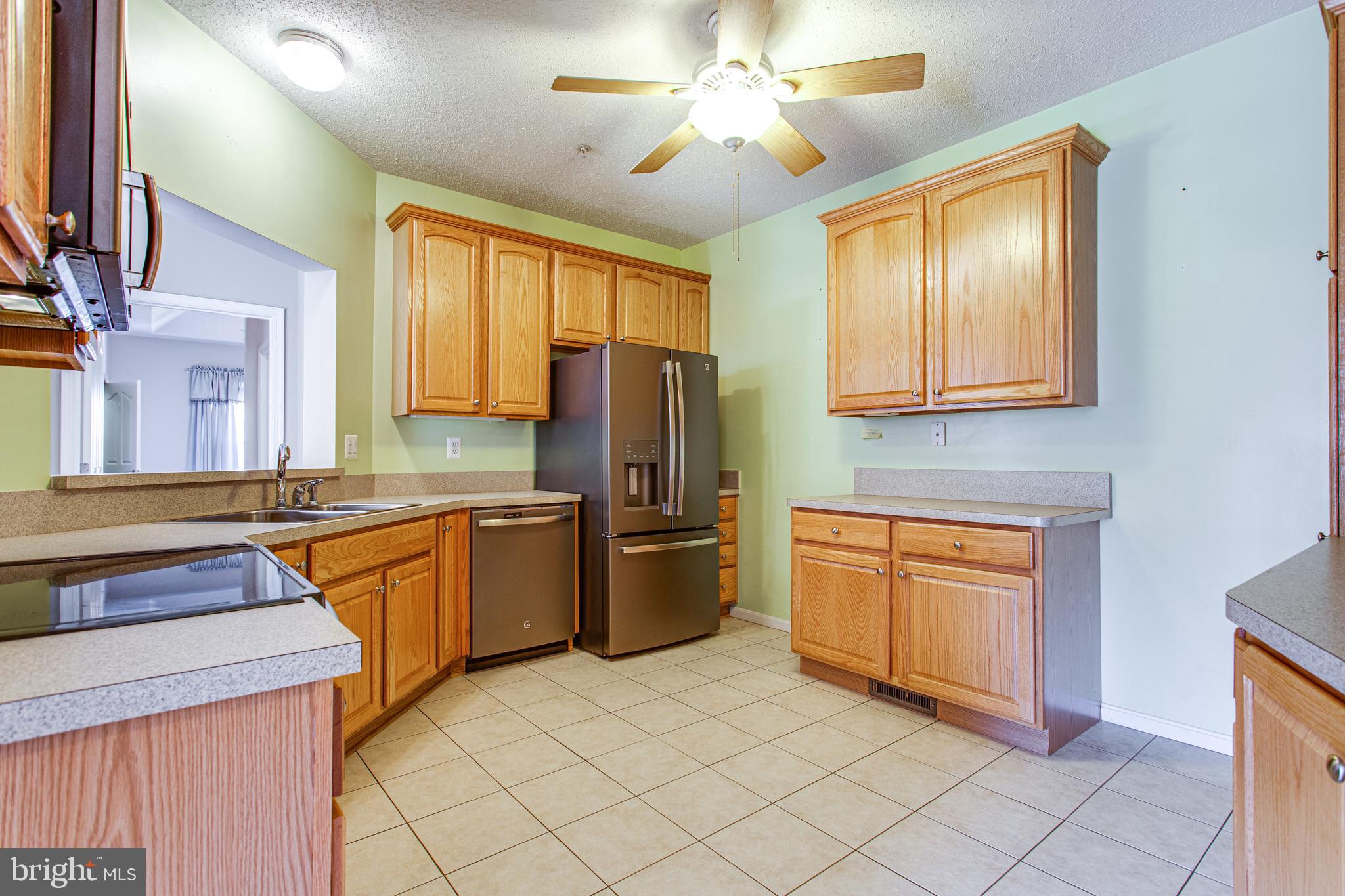 HAWTHORNE GREENE - Residential