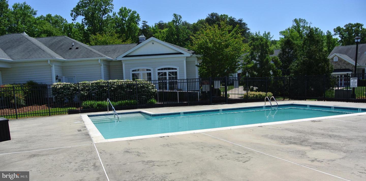 HAWTHORNE GREENE - Residential