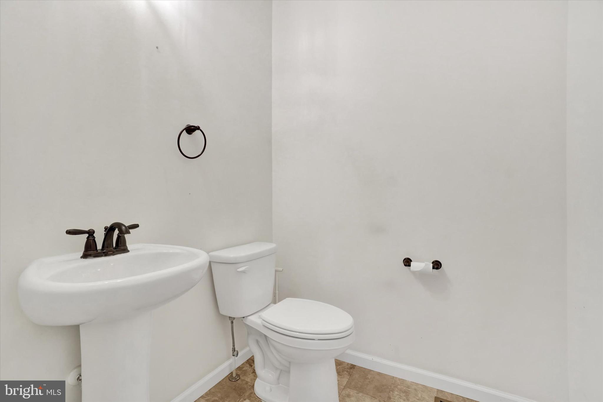 CASTLETON - Residential