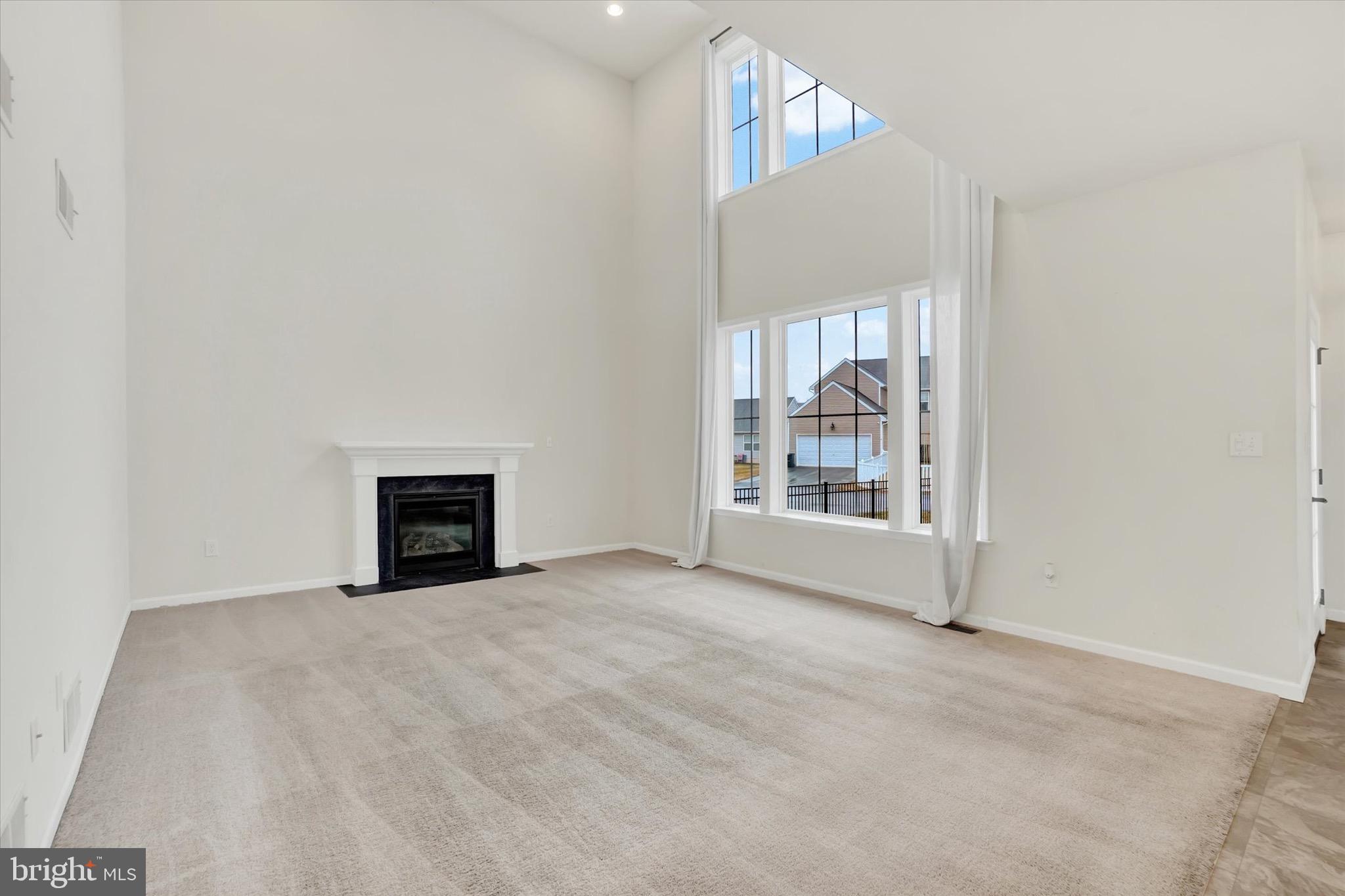 CASTLETON - Residential