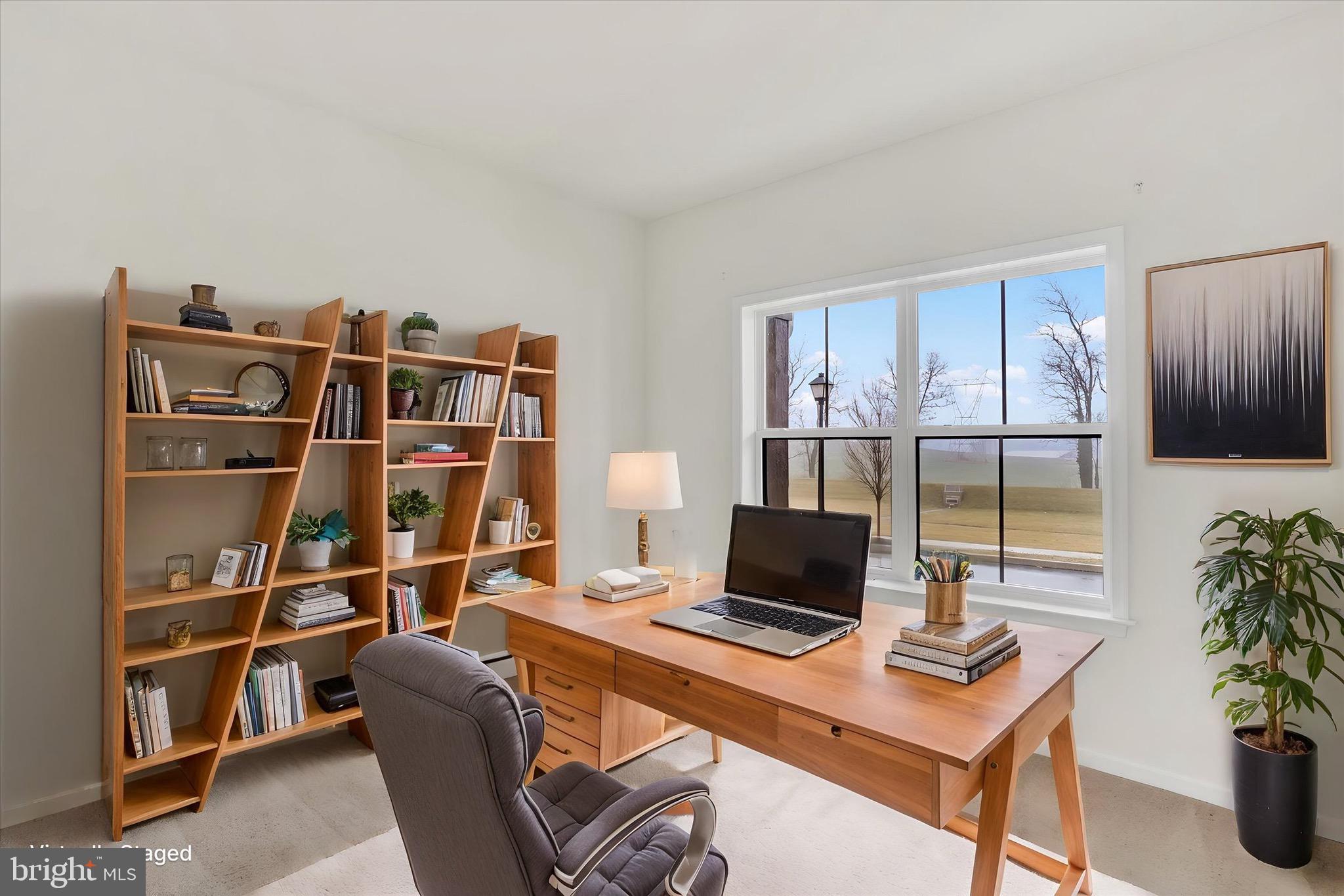 CASTLETON - Residential