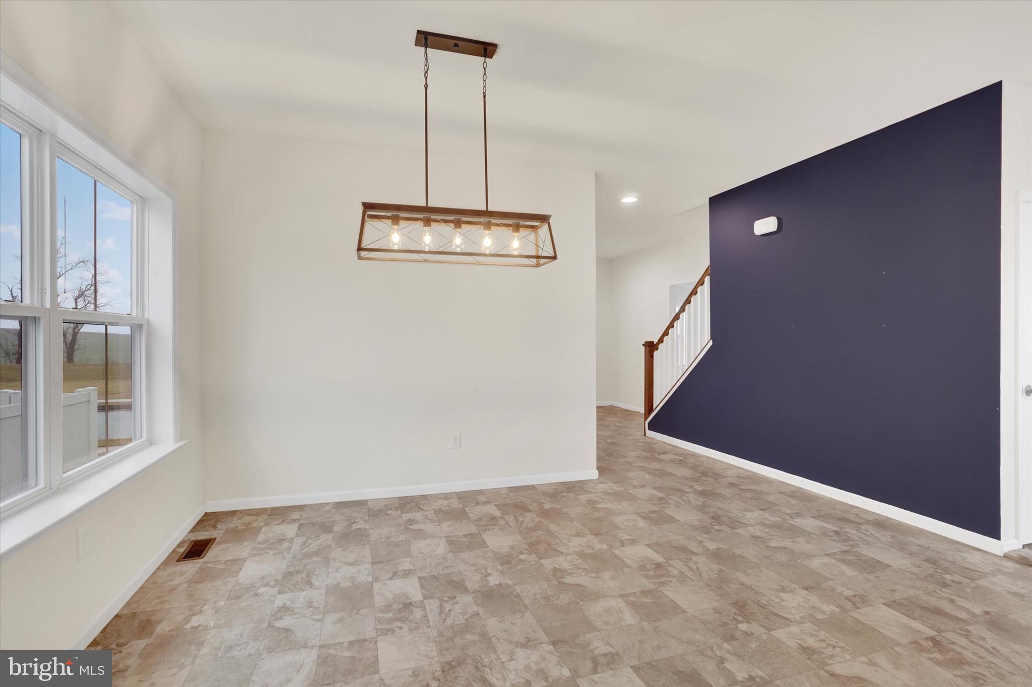 CASTLETON - Residential