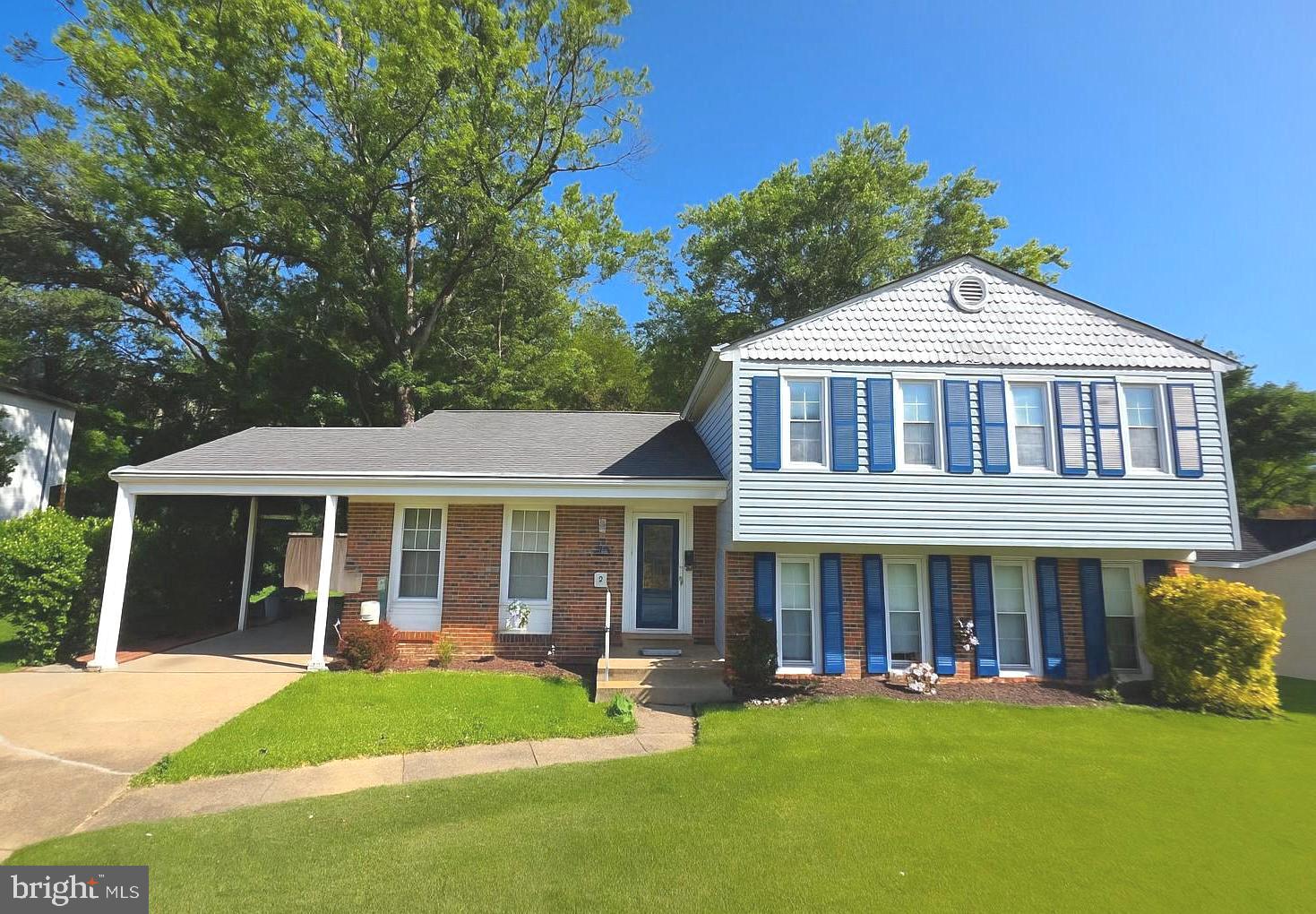 WHITE OAK MANOR - Residential