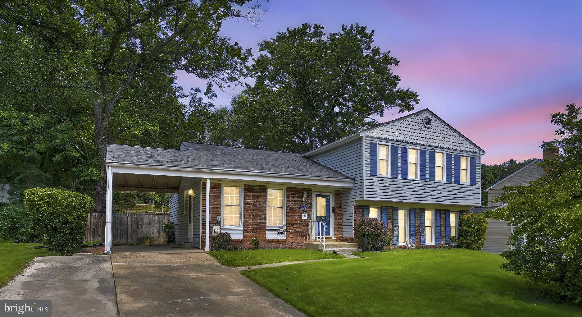 WHITE OAK MANOR - Residential