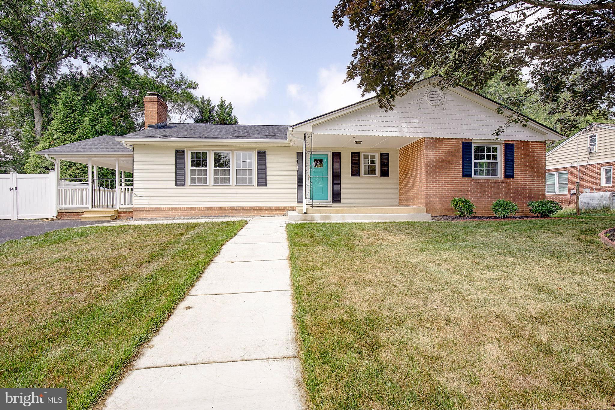 2546 HILLSIDE DRIVE