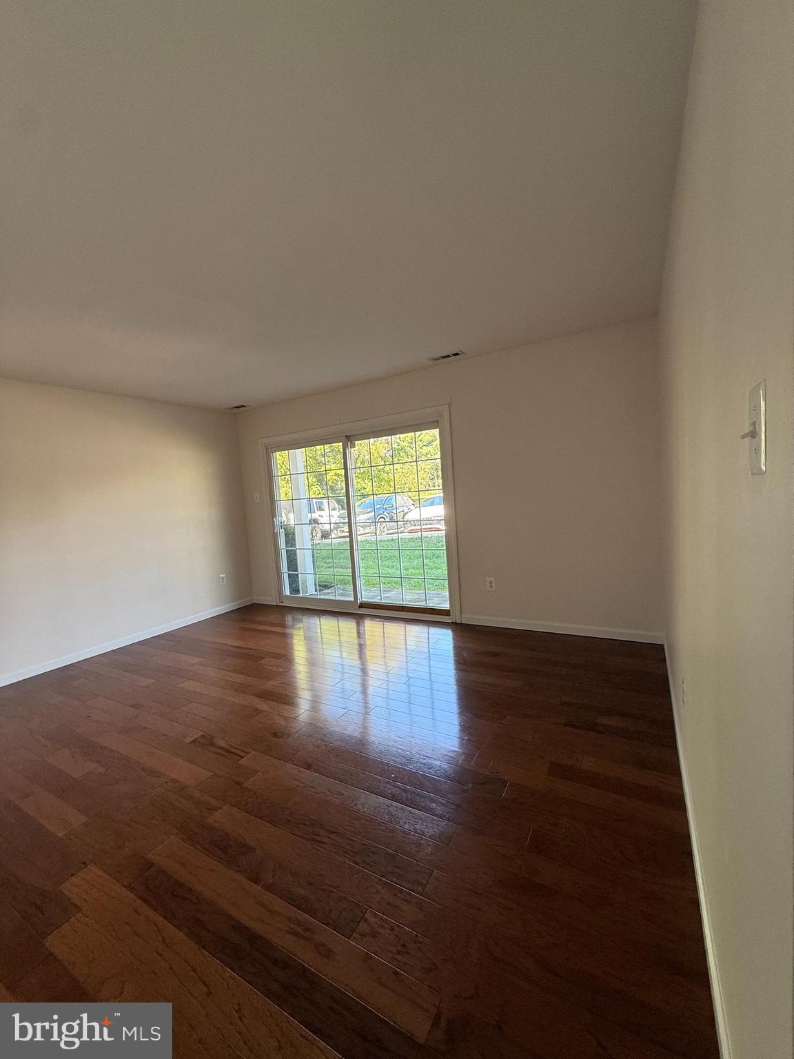 HUNT CLUB - Residential