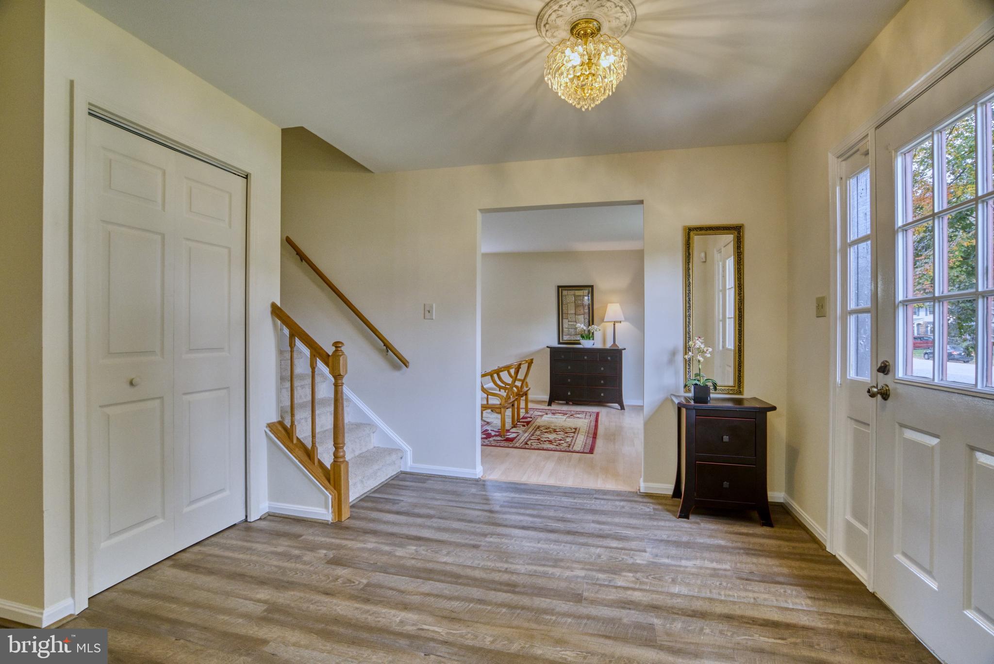 LONGWOOD KNOLLS - Residential