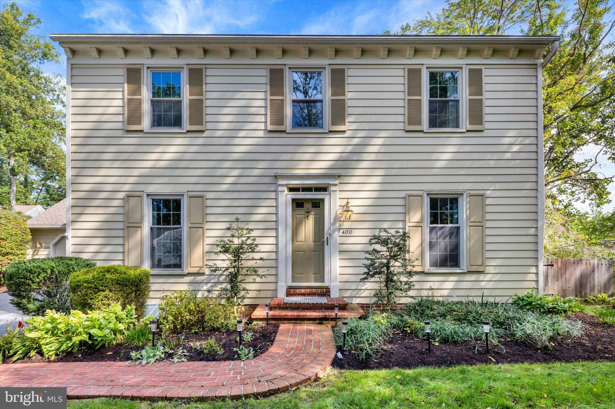 400 CRANBERRY LANE 400