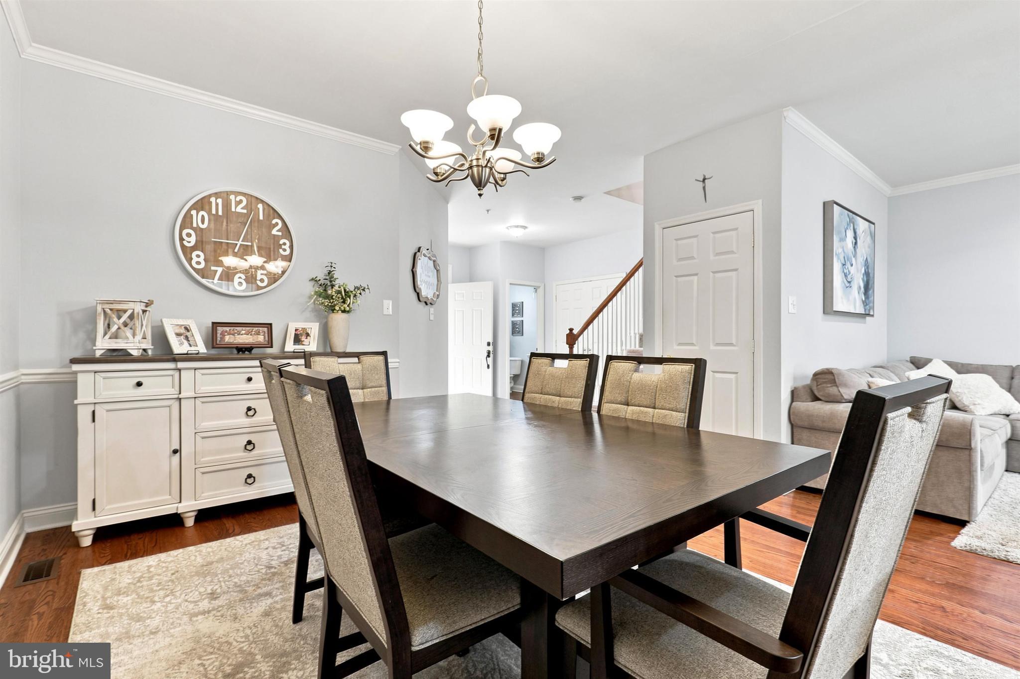 222 BAREFIELD LANE