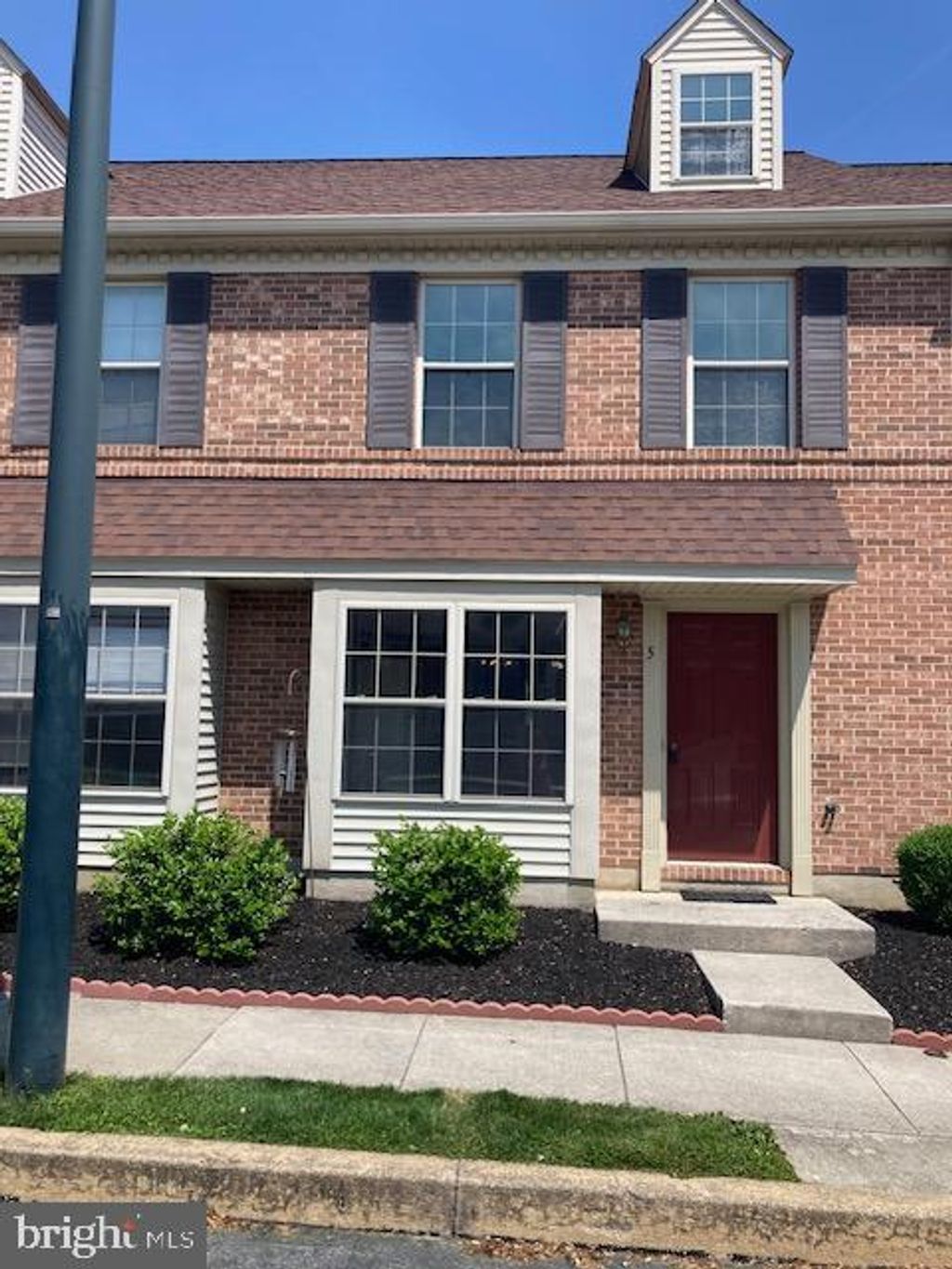Photo of 5 Acorn Boulevard, Lancaster, PA 17602 (MLS # PALA2051334)