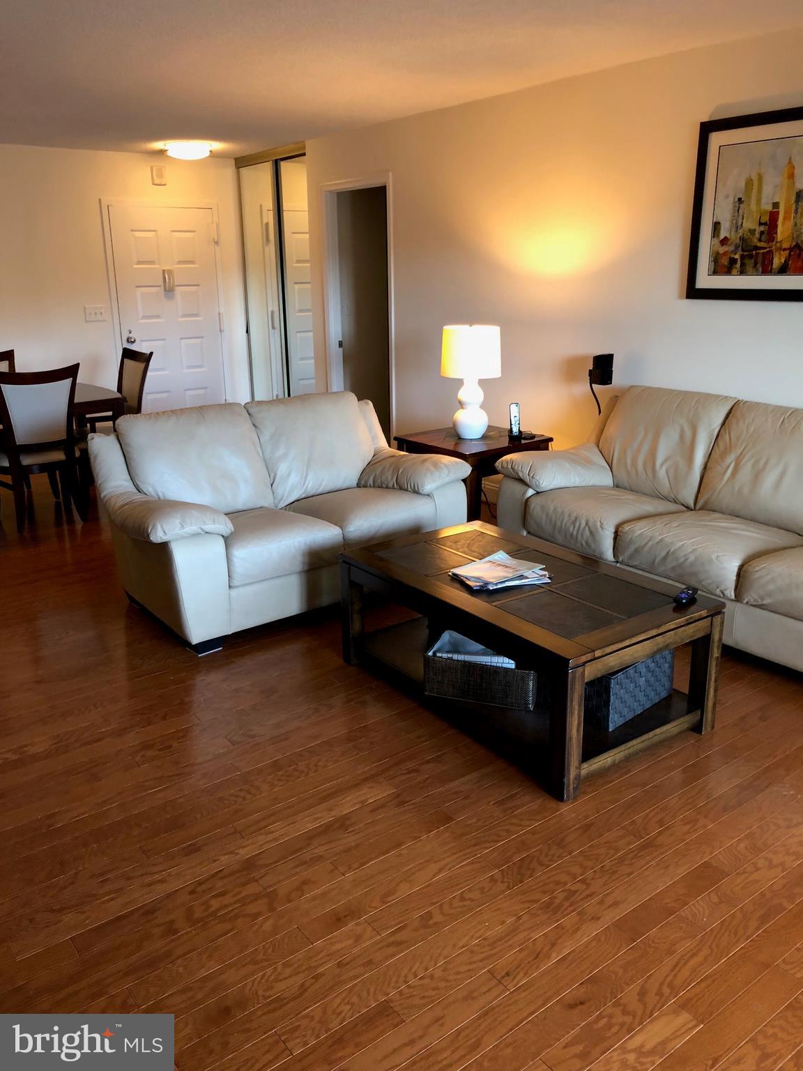 ROTONDA - Residential Lease