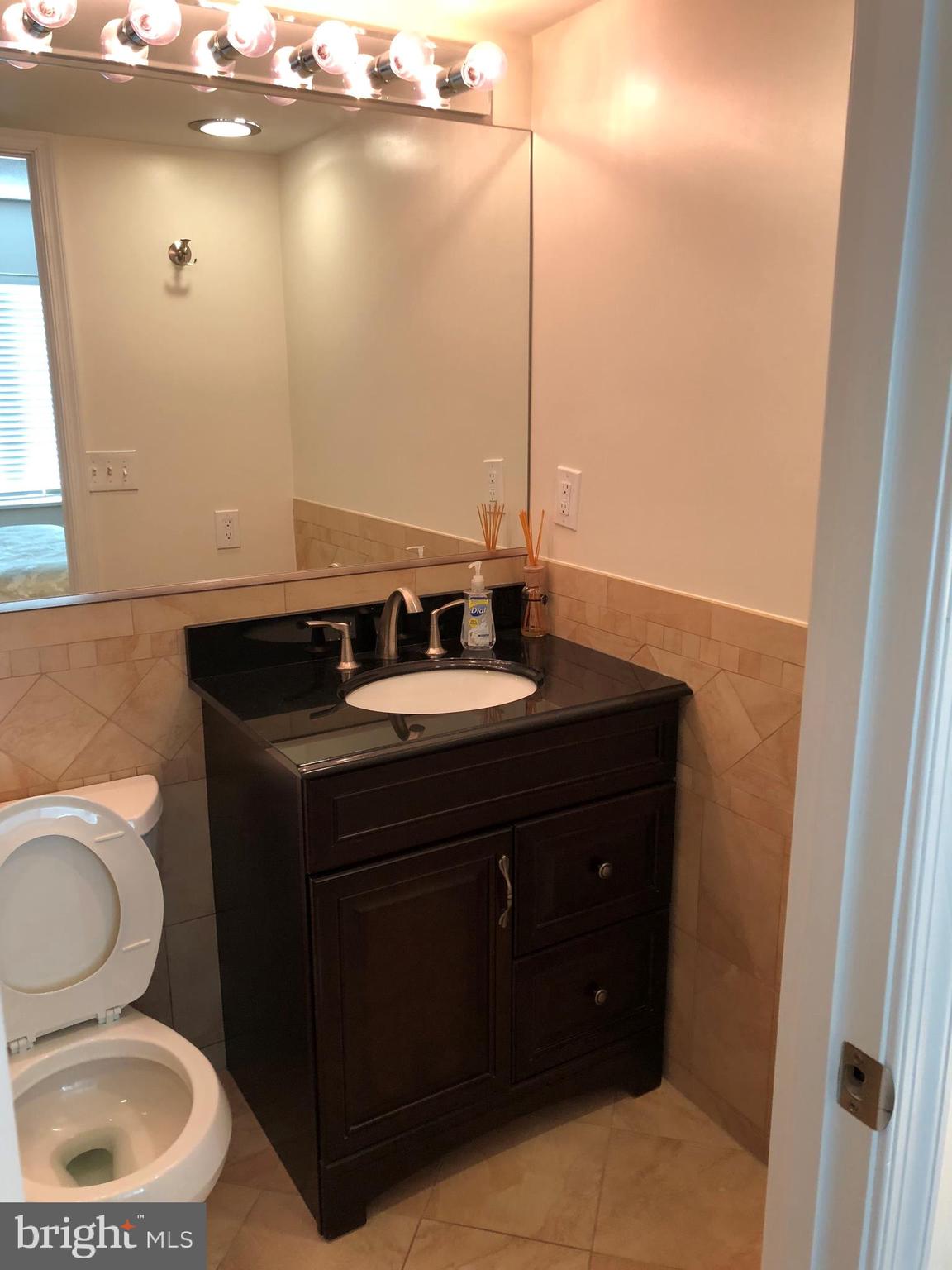 ROTONDA - Residential Lease