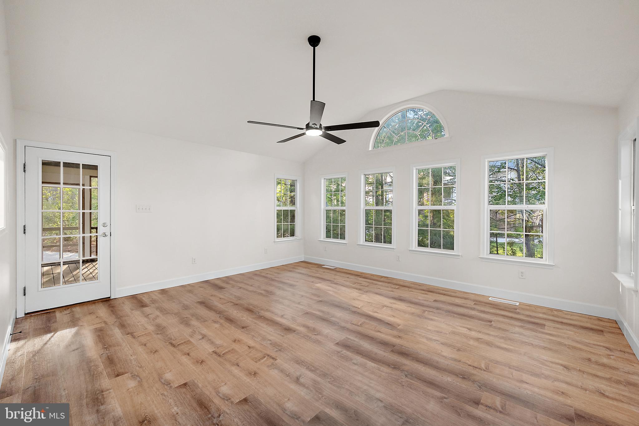 OCEAN PINES - THE POINT - Residential