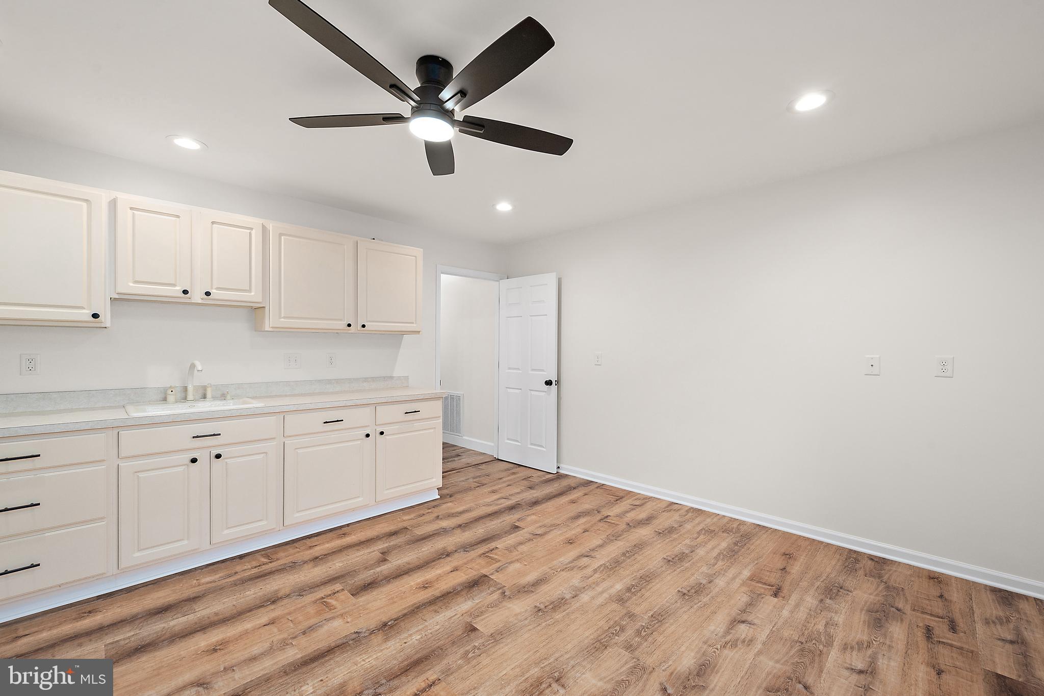 OCEAN PINES - THE POINT - Residential
