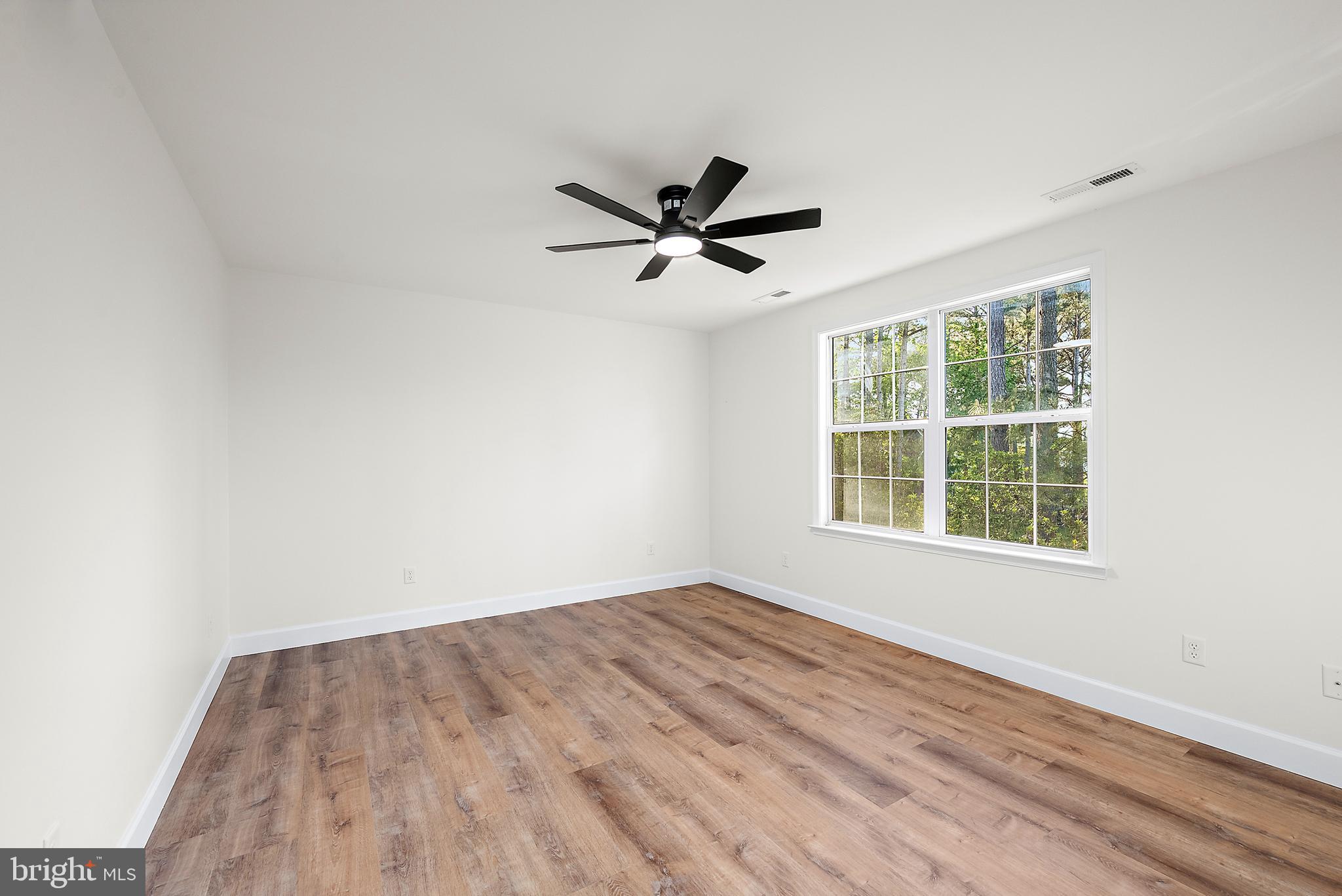 OCEAN PINES - THE POINT - Residential