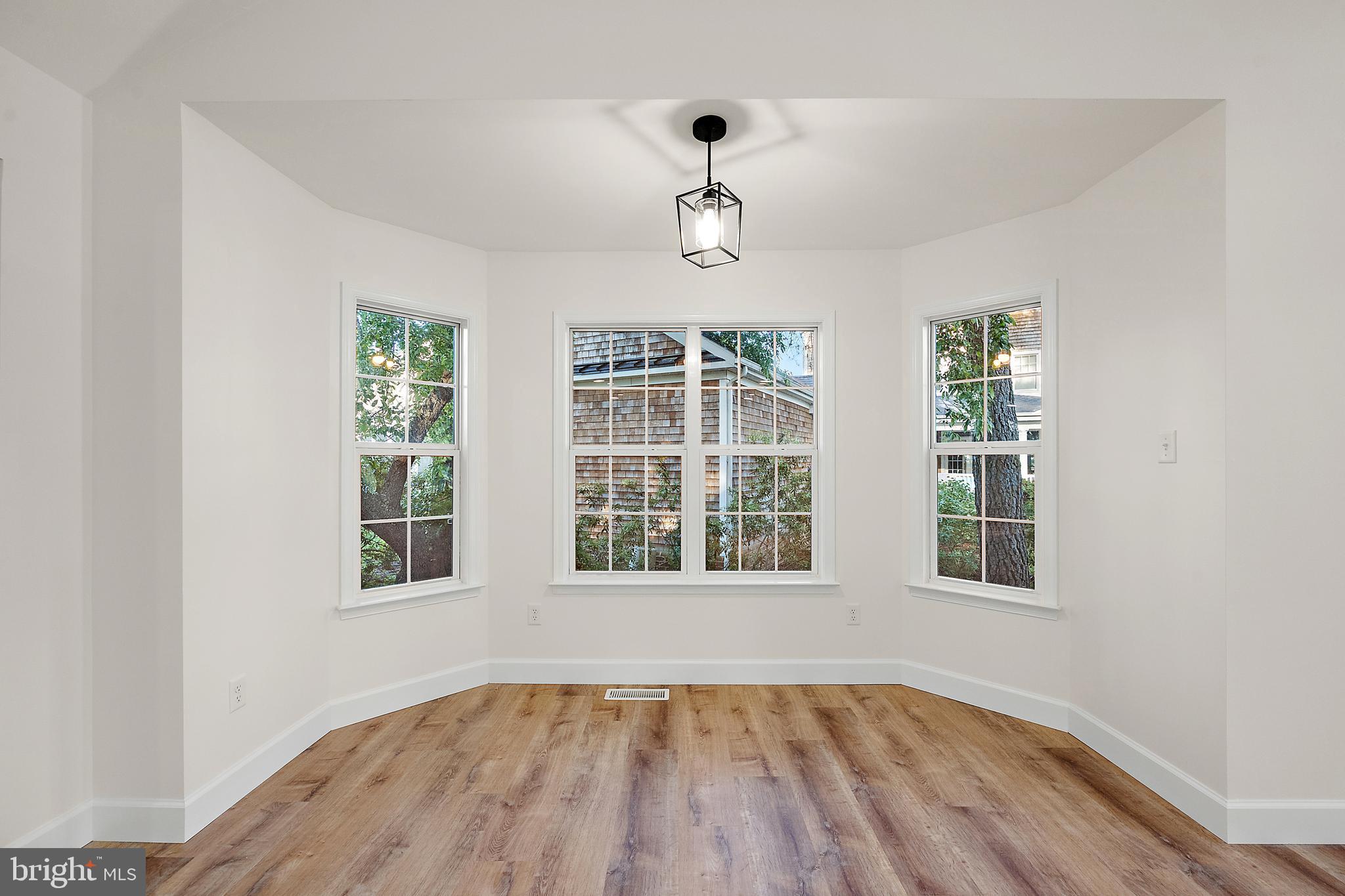 OCEAN PINES - THE POINT - Residential