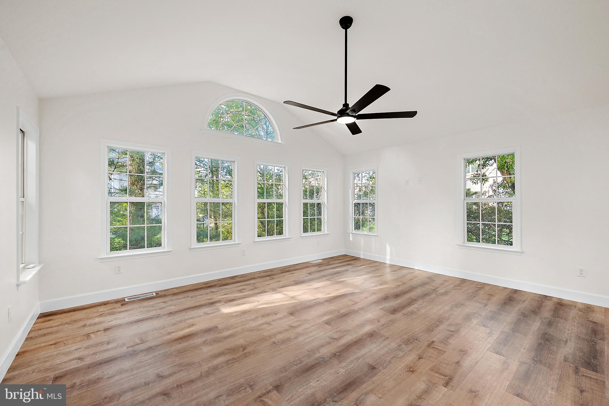 OCEAN PINES - THE POINT - Residential
