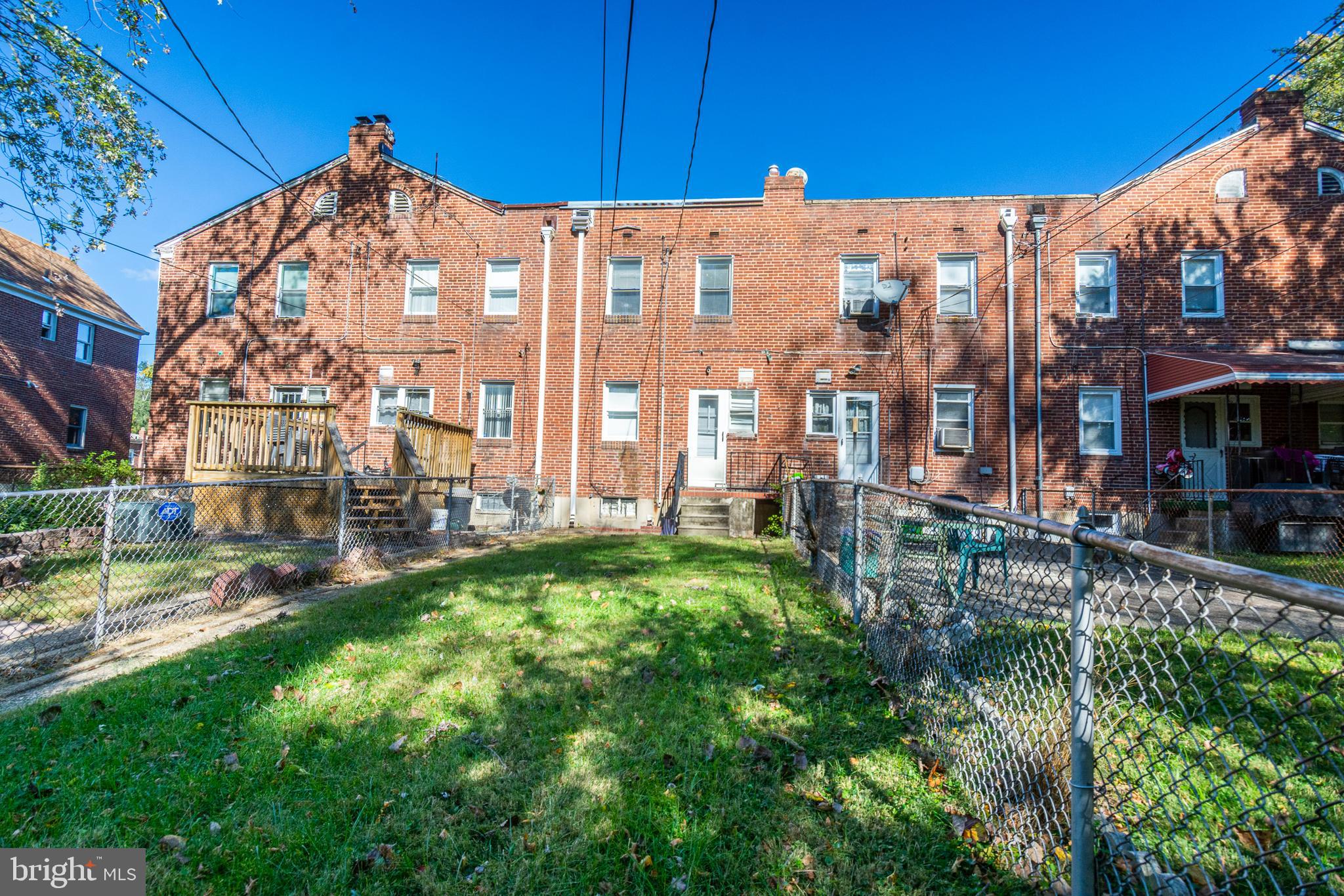 UPLANDS - Residential