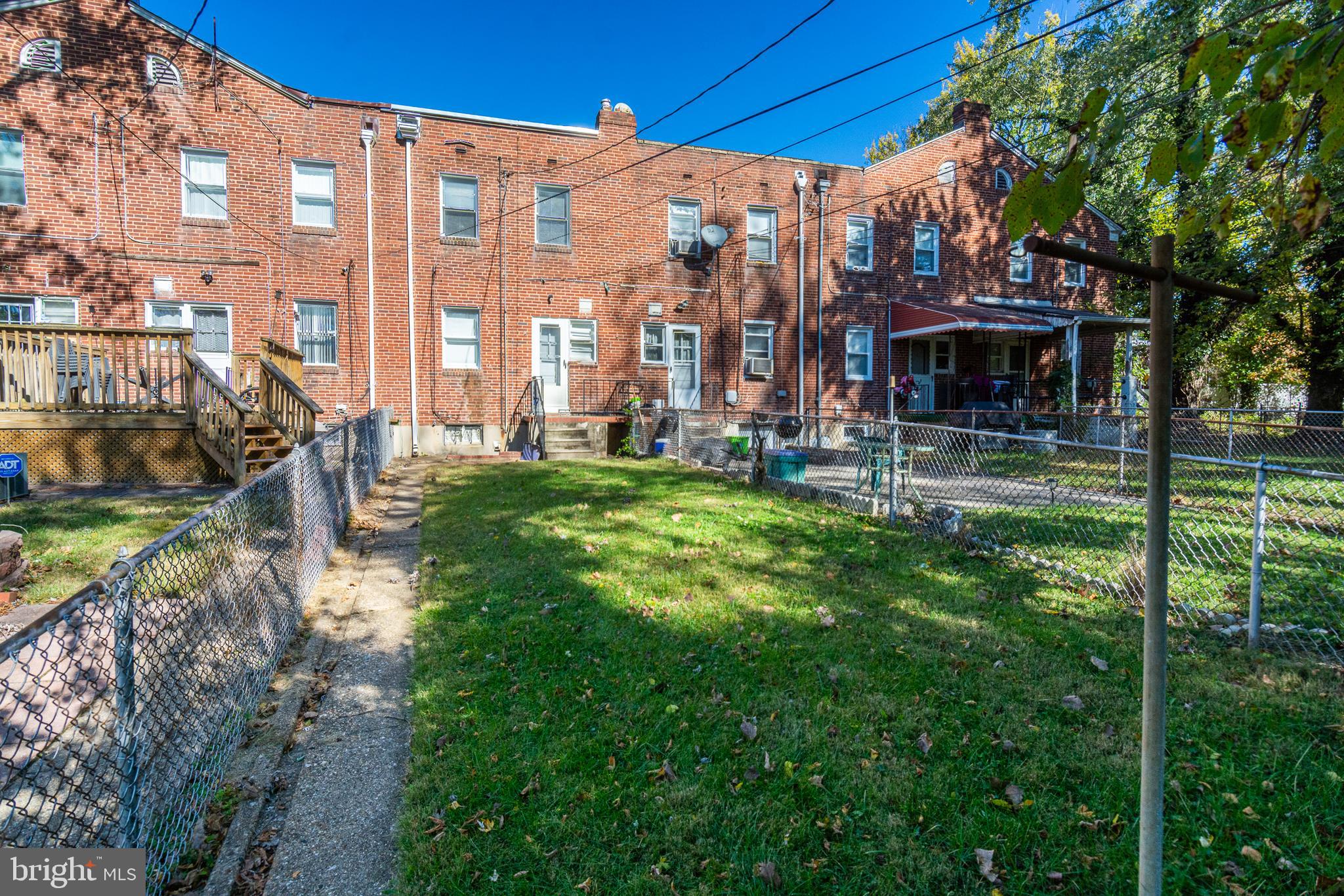 UPLANDS - Residential