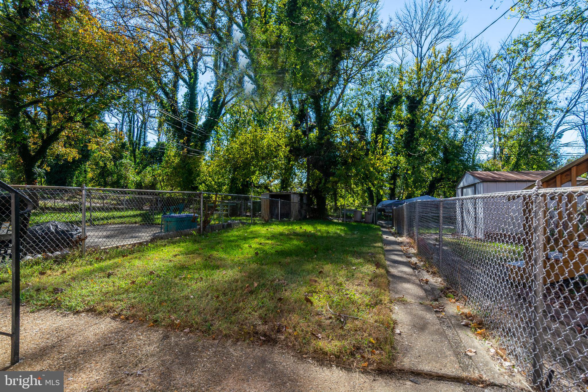 UPLANDS - Residential