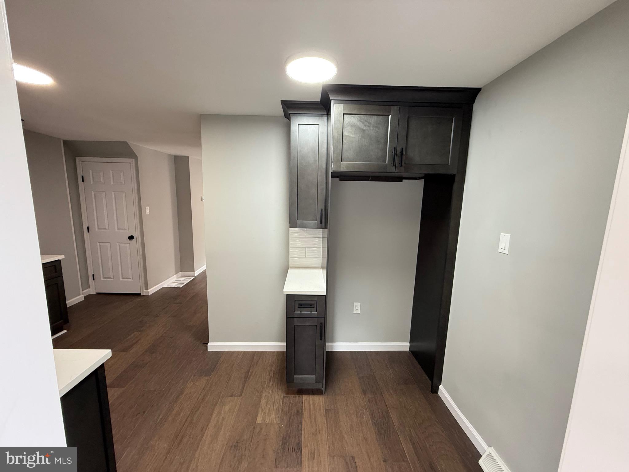 HAMILTON PARK - Residential