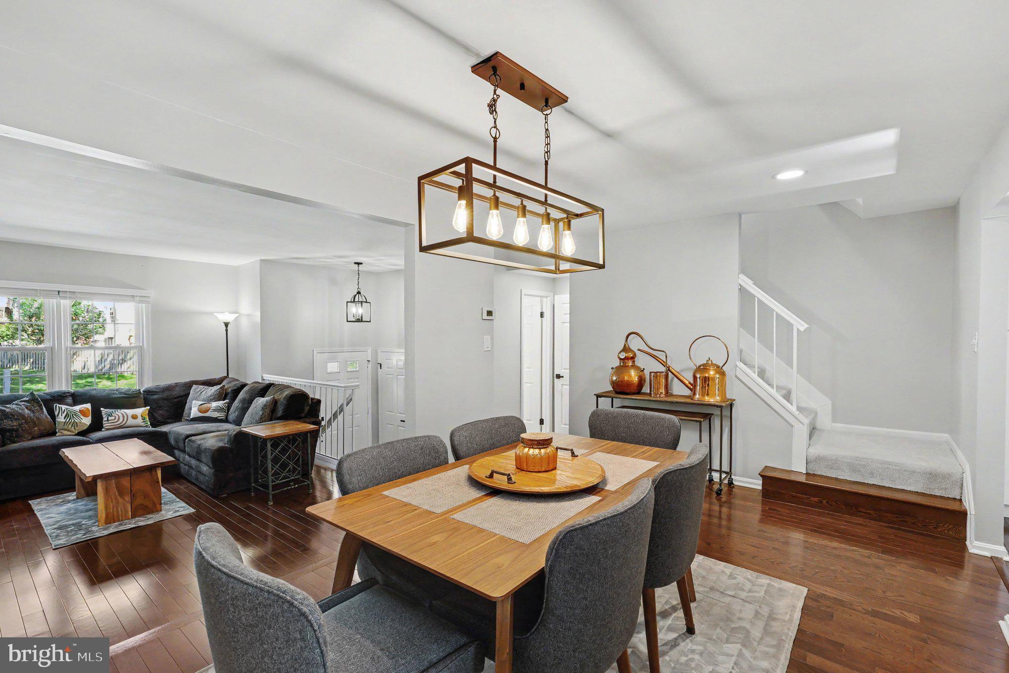 7705 JEWELWEED COURT