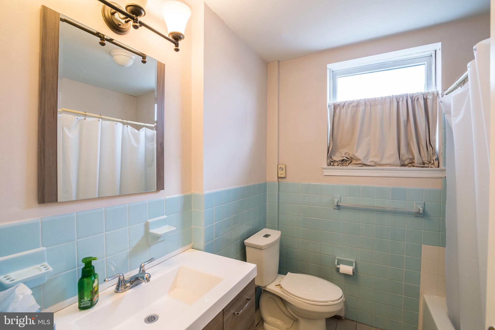 MELROSE - Residential Lease