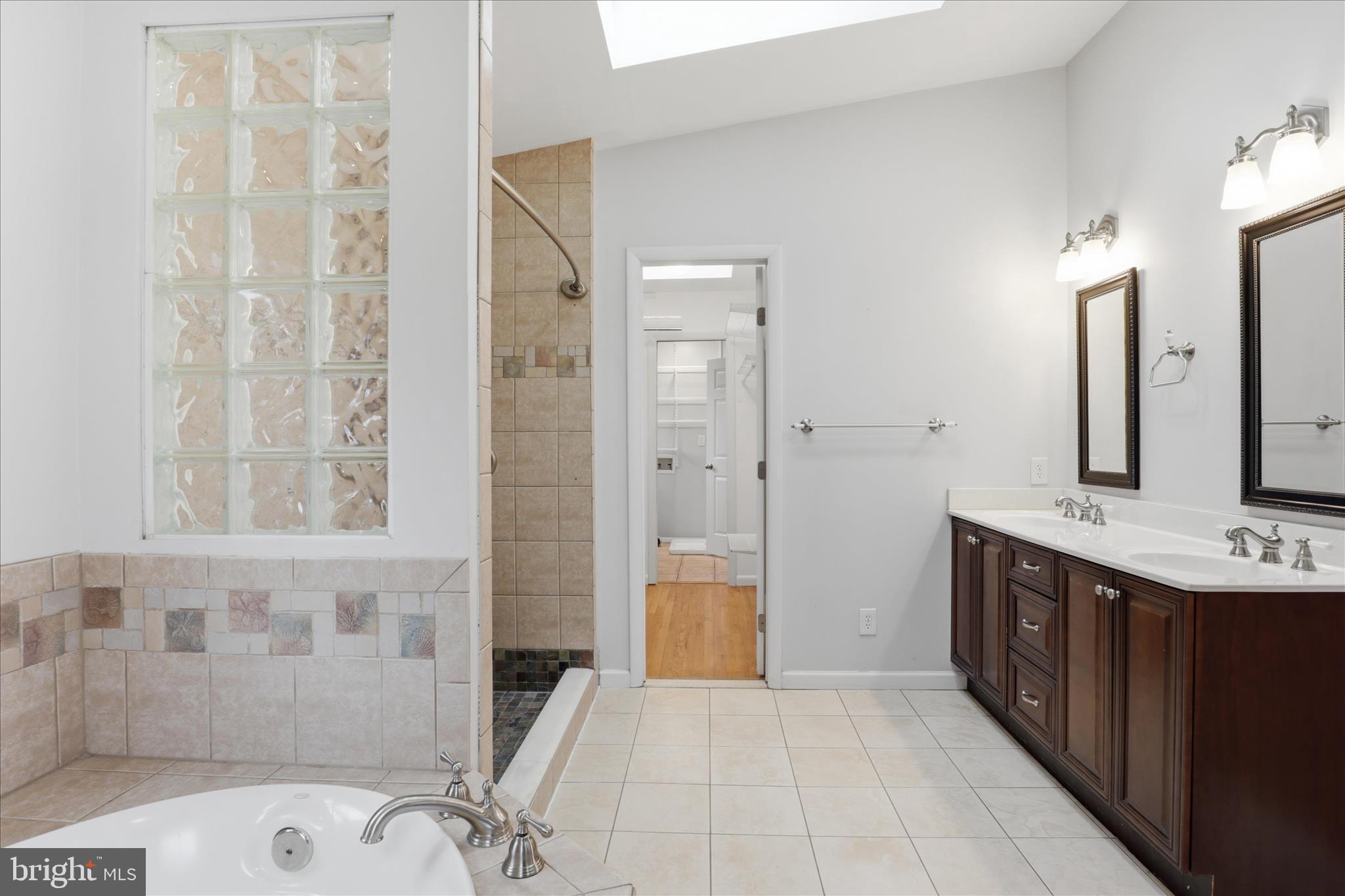 RED FOX FOREST - Residential