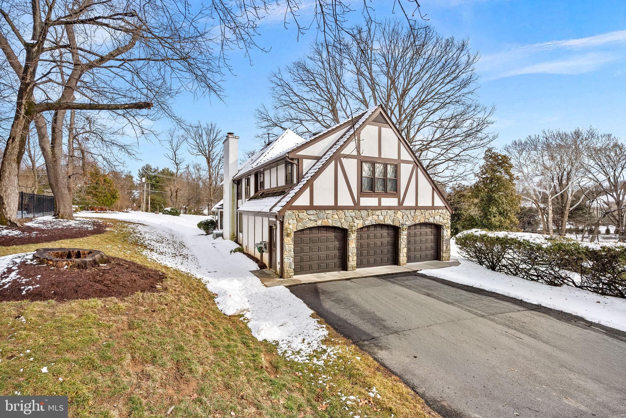 SENECA RIDGE - Residential