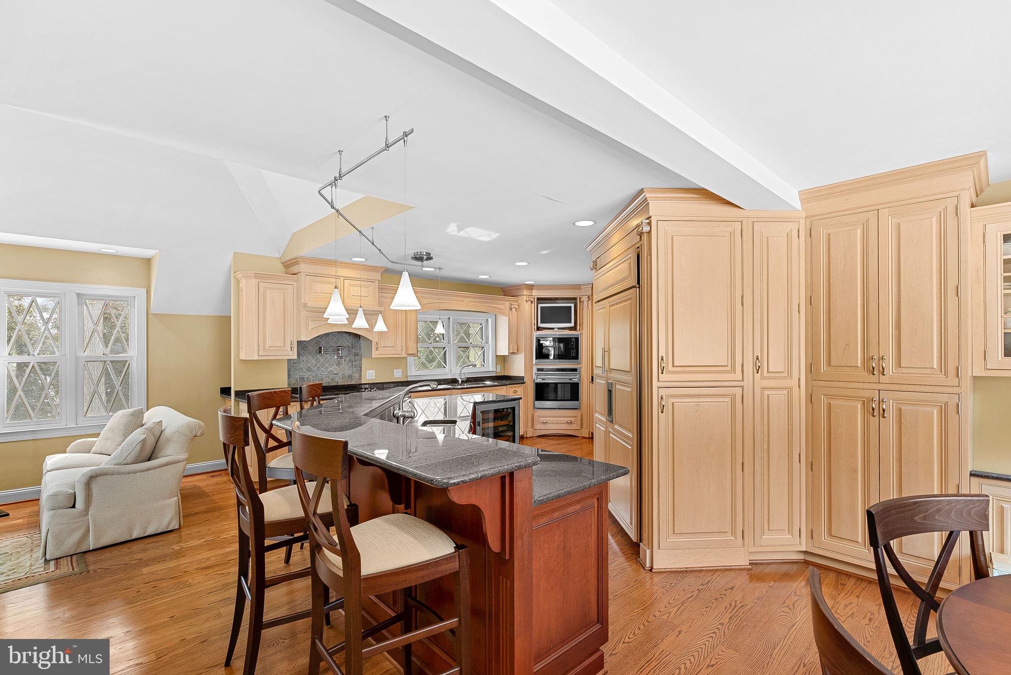 SENECA RIDGE - Residential