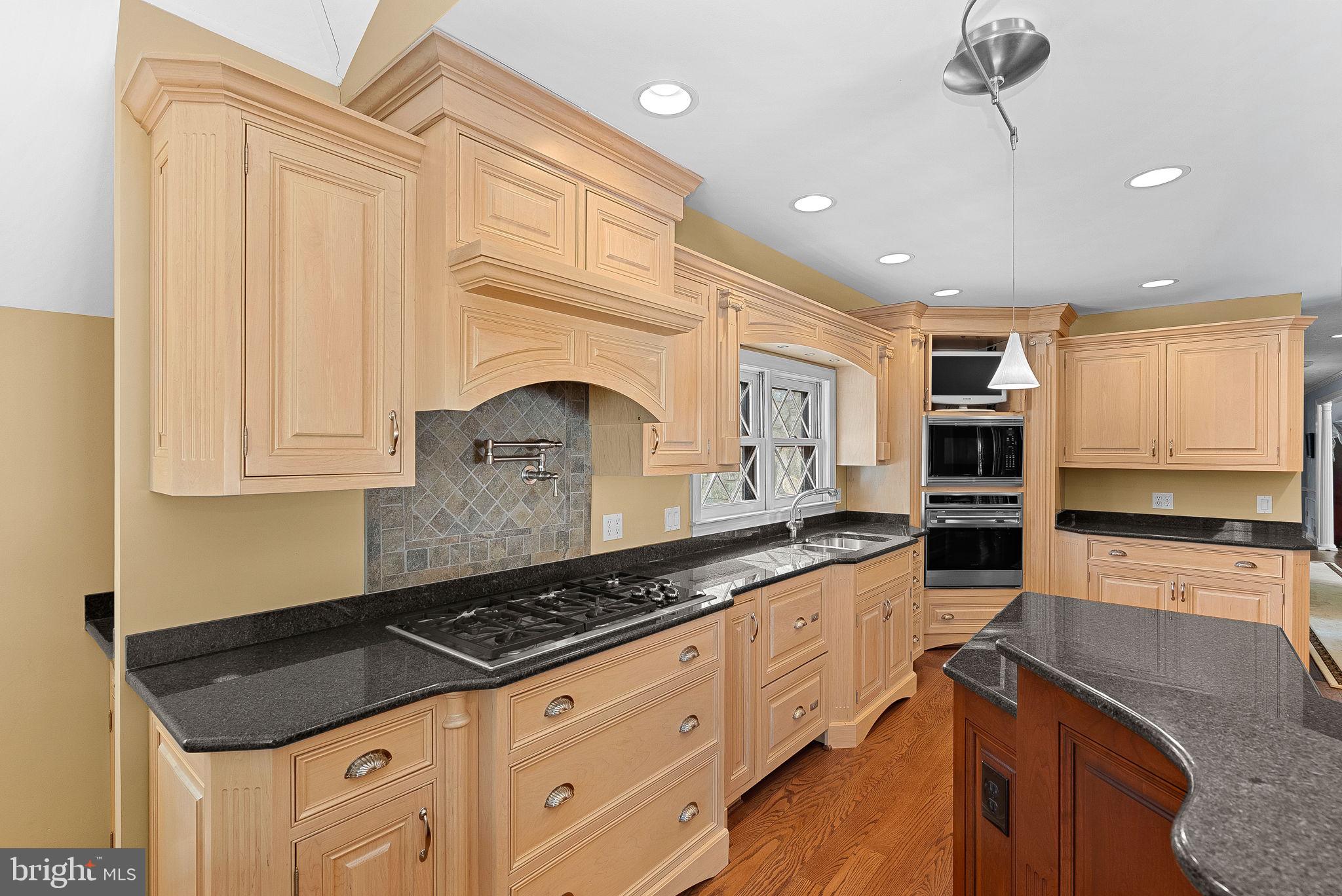 SENECA RIDGE - Residential